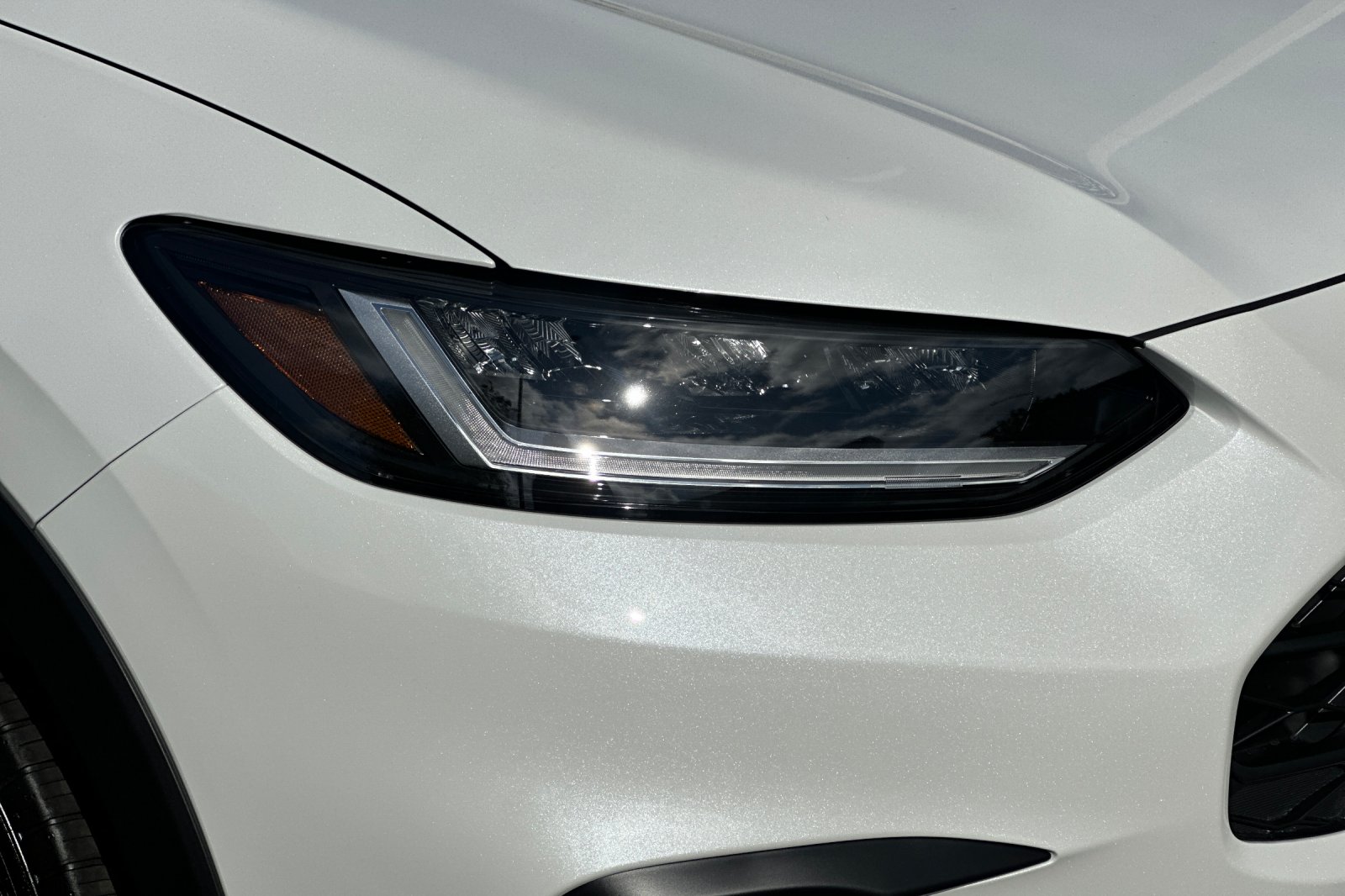 New 2027 Solar Silver Metallic Honda LX image 29
