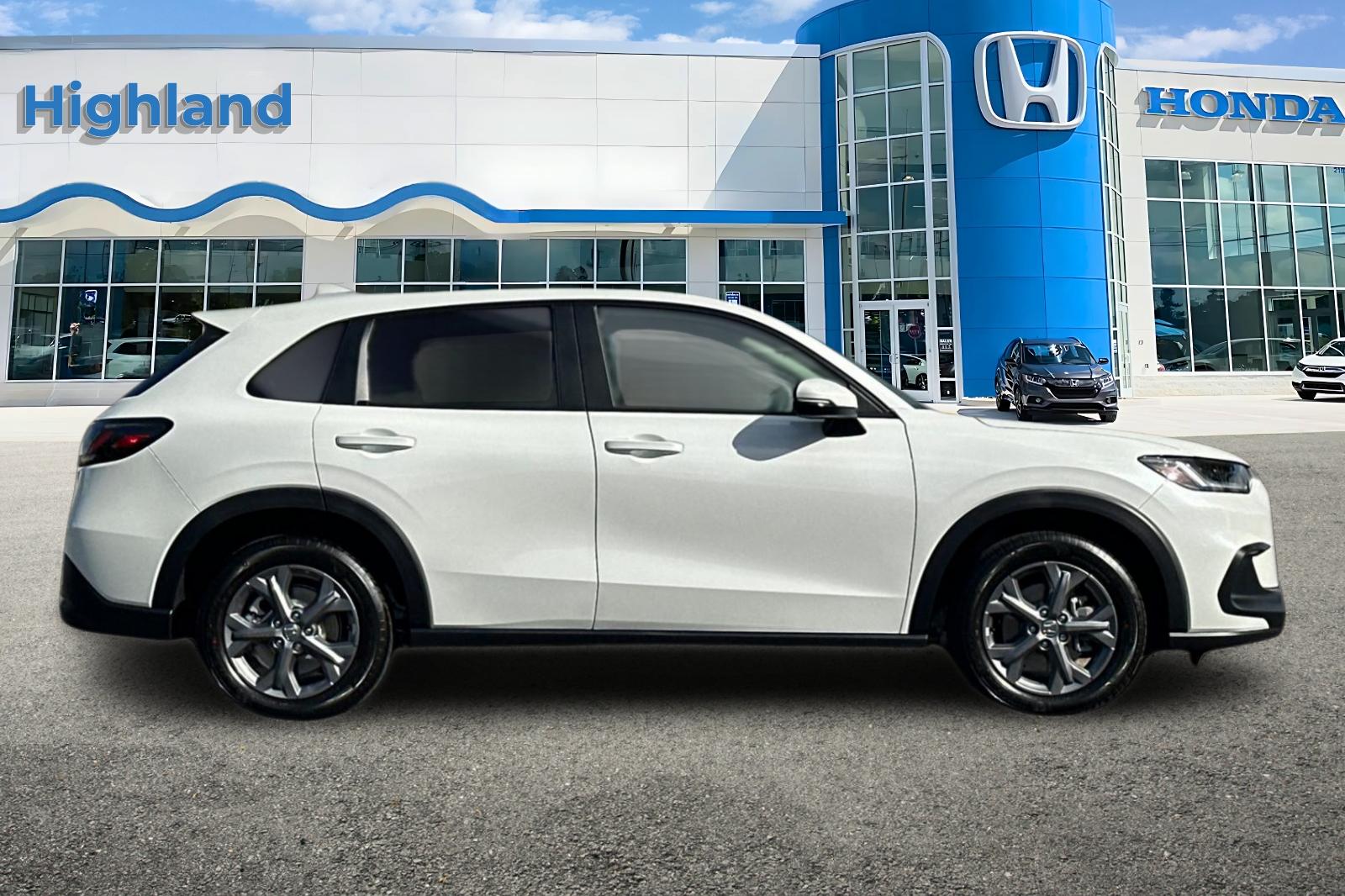 New 2027 Solar Silver Metallic Honda LX image 6