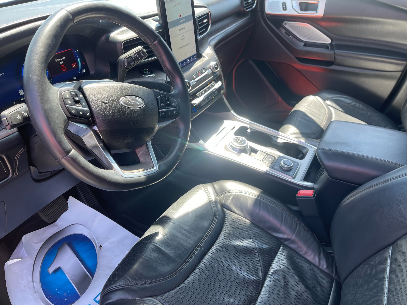Used 2020 White Ford Platinum image 10