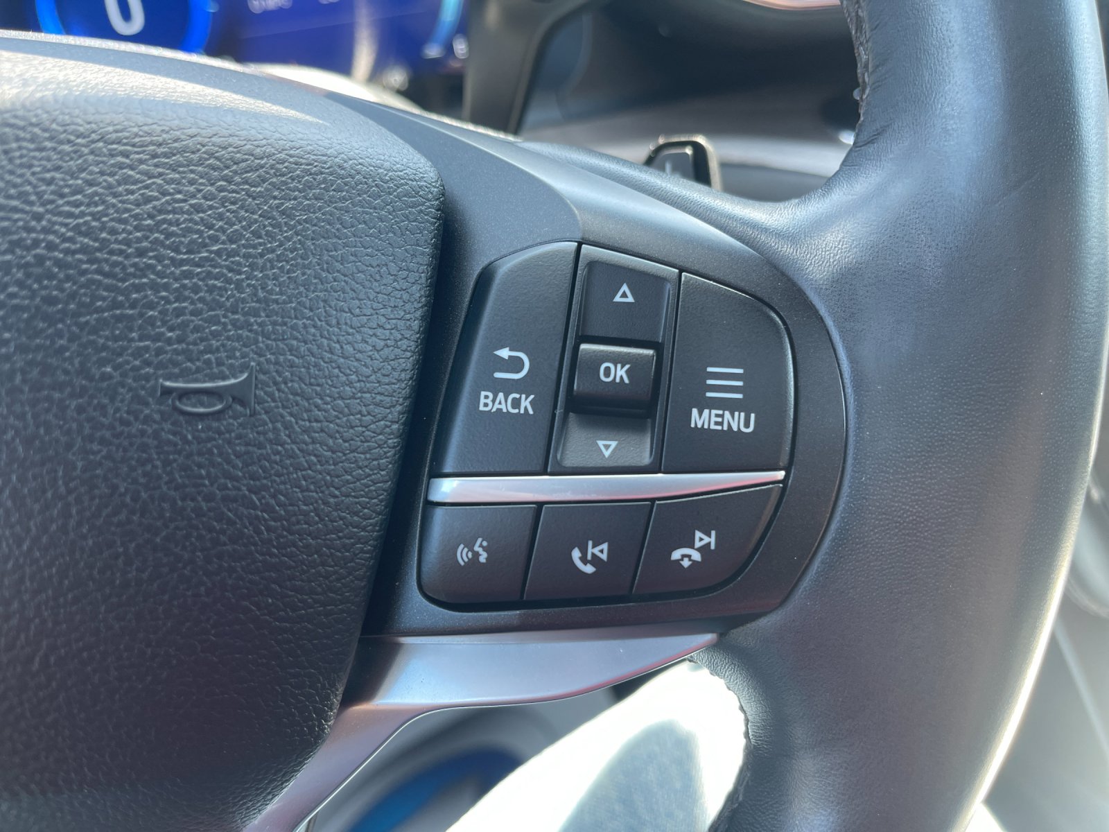 Used 2020 White Ford Platinum image 31