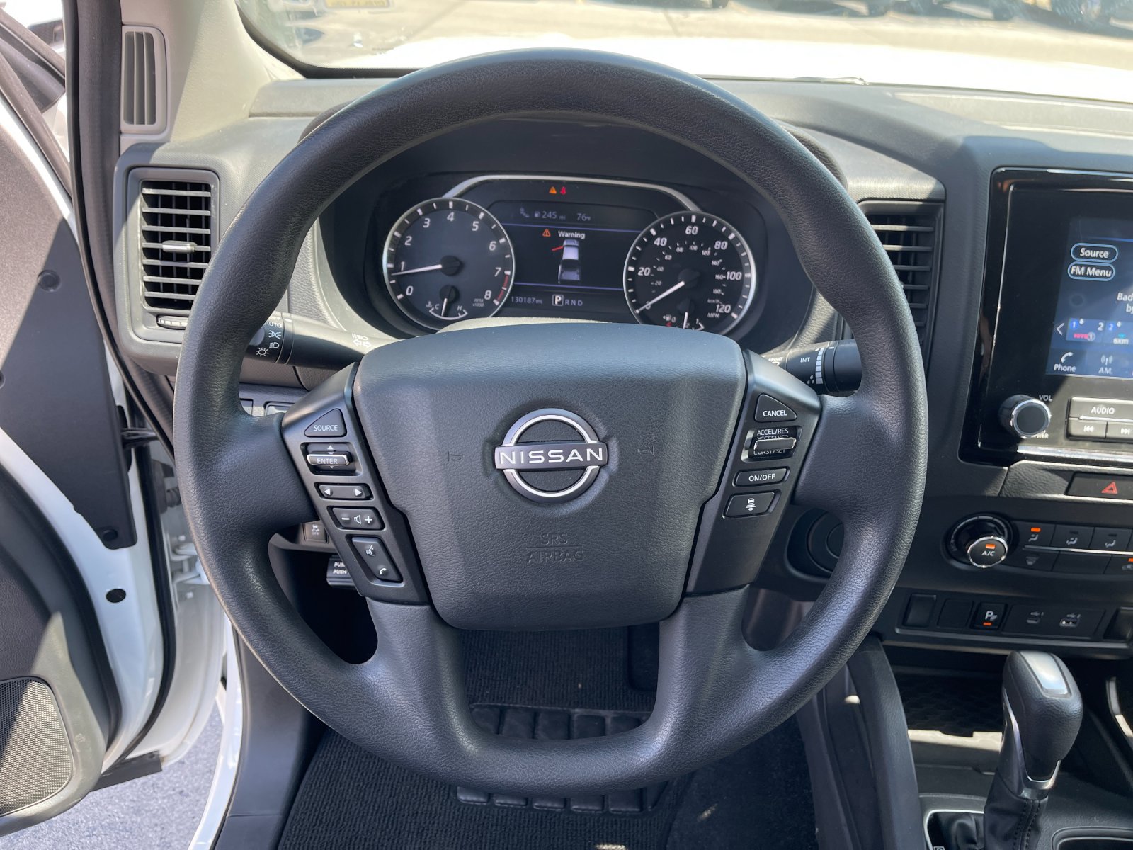 Used 2022 White Nissan S image 24
