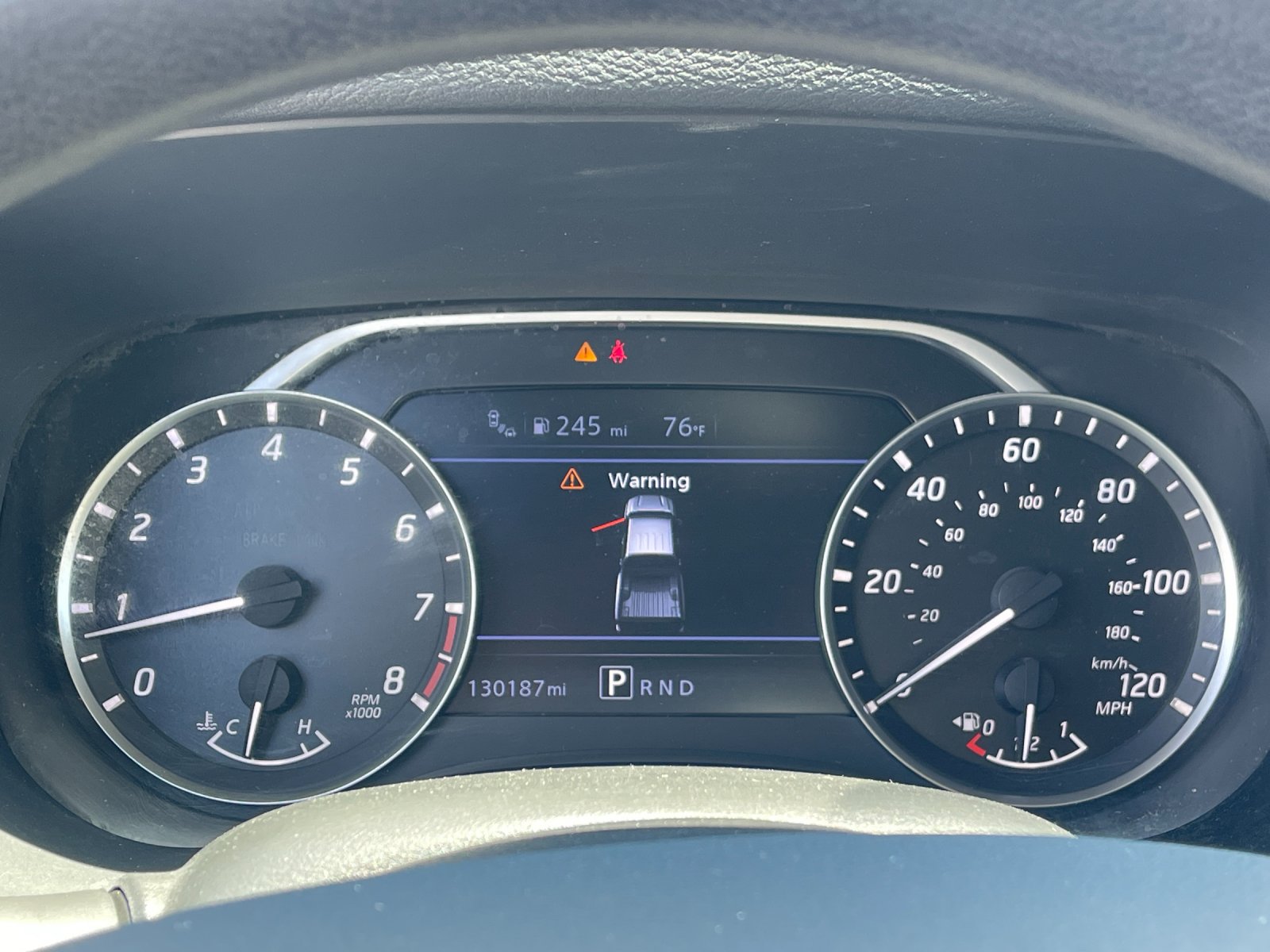 Used 2022 White Nissan S image 27