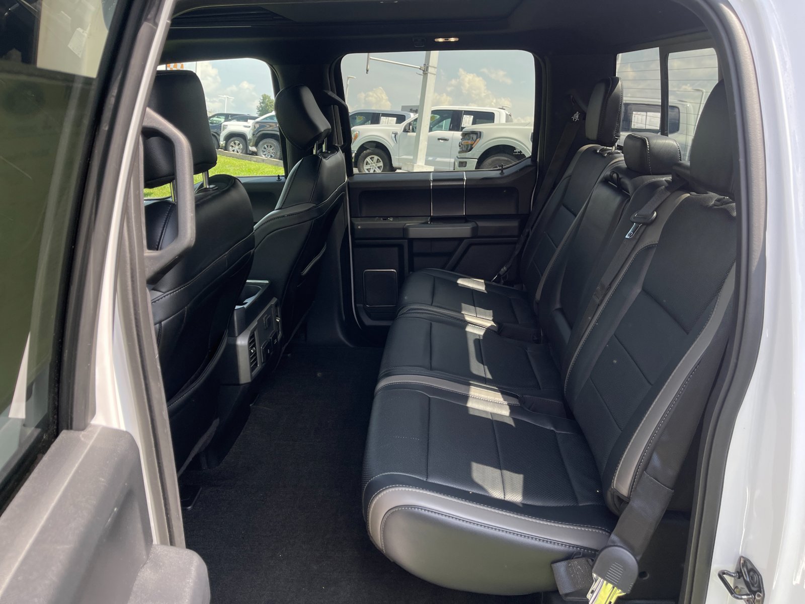 Used 2018 White Ford Raptor image 14
