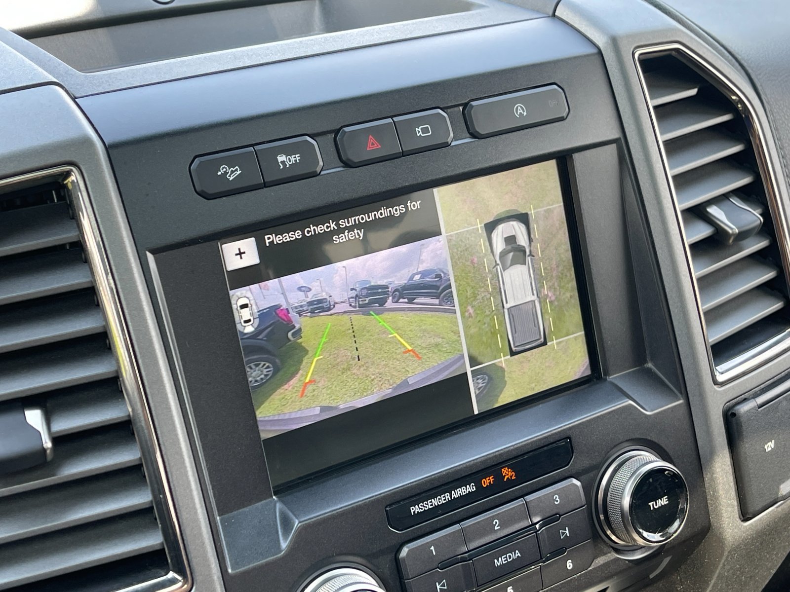 Used 2018 White Ford Raptor image 22