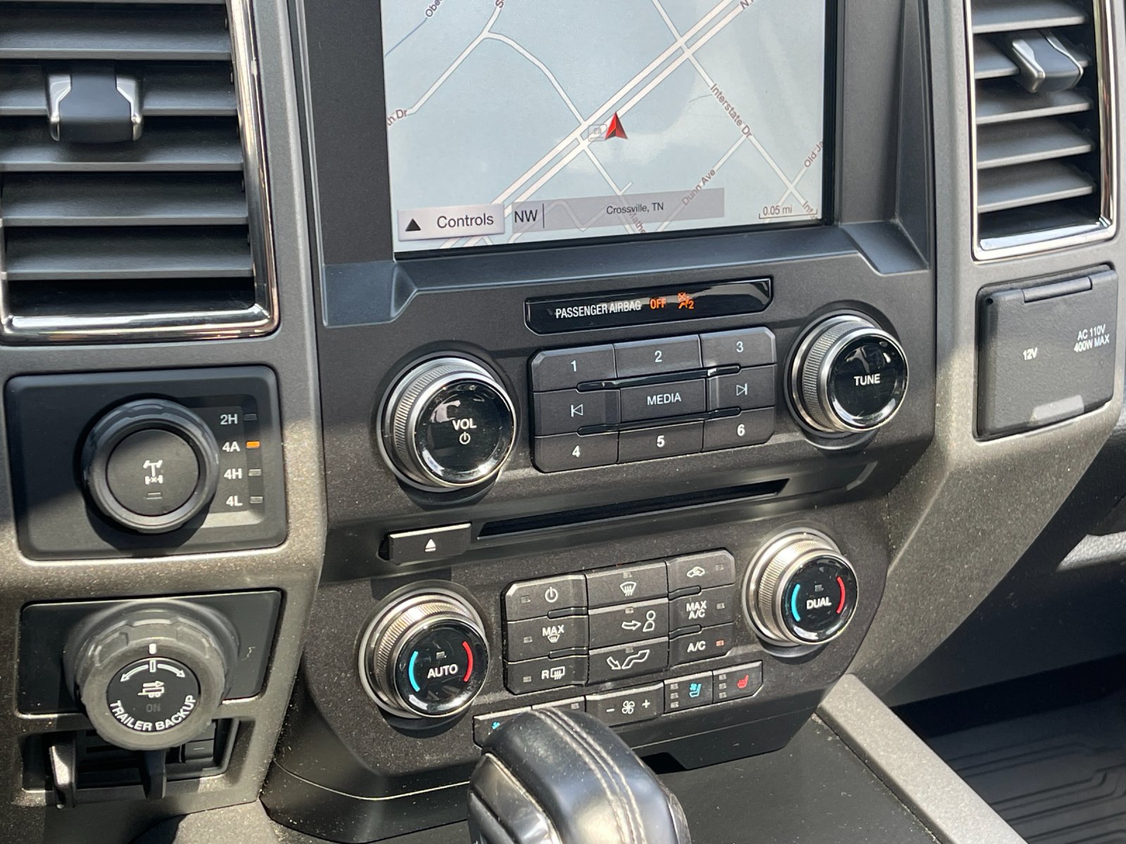 Used 2018 White Ford Raptor image 23