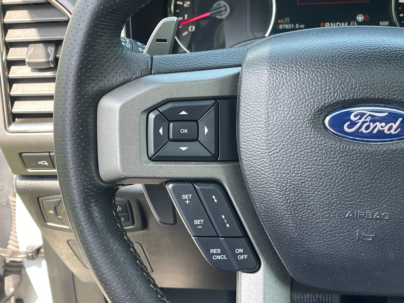Used 2018 White Ford Raptor image 27