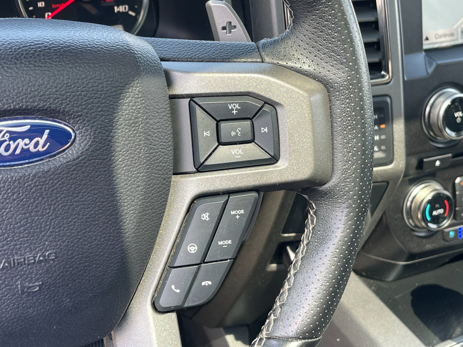 Used 2018 White Ford Raptor image 28