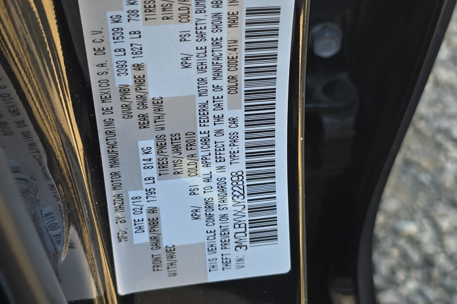 Used 2018  Toyota Base image 23