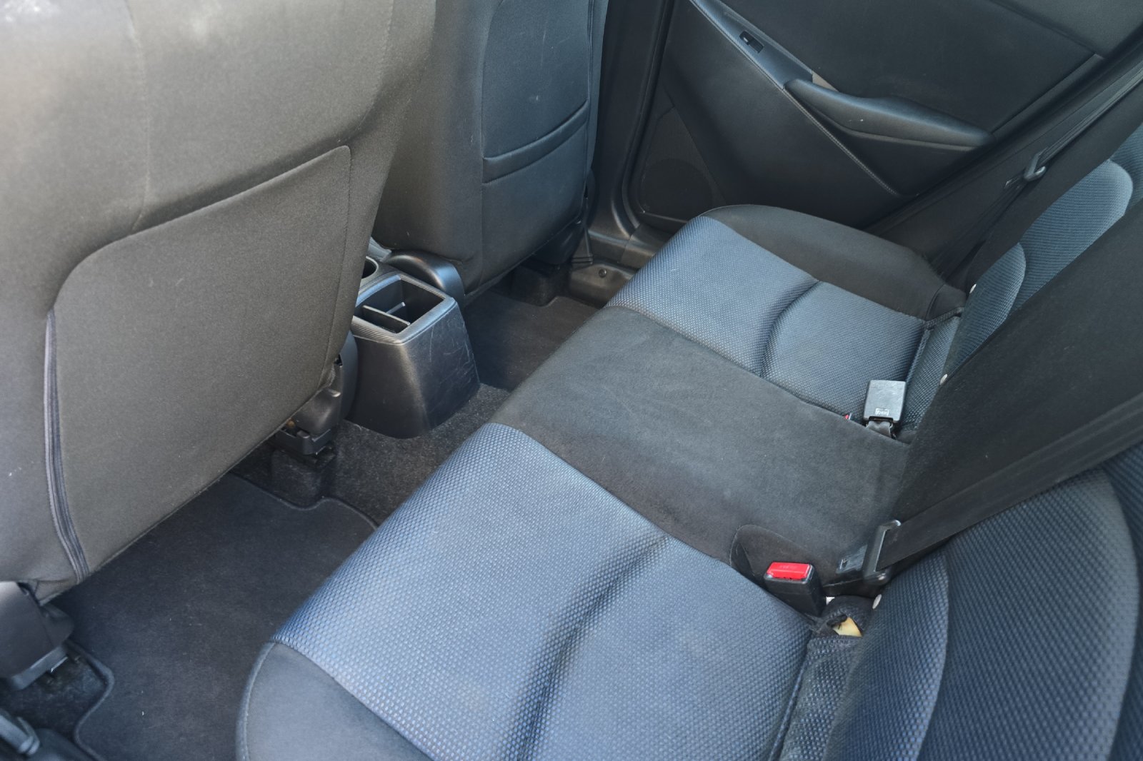 Used 2018  Toyota Base image 9