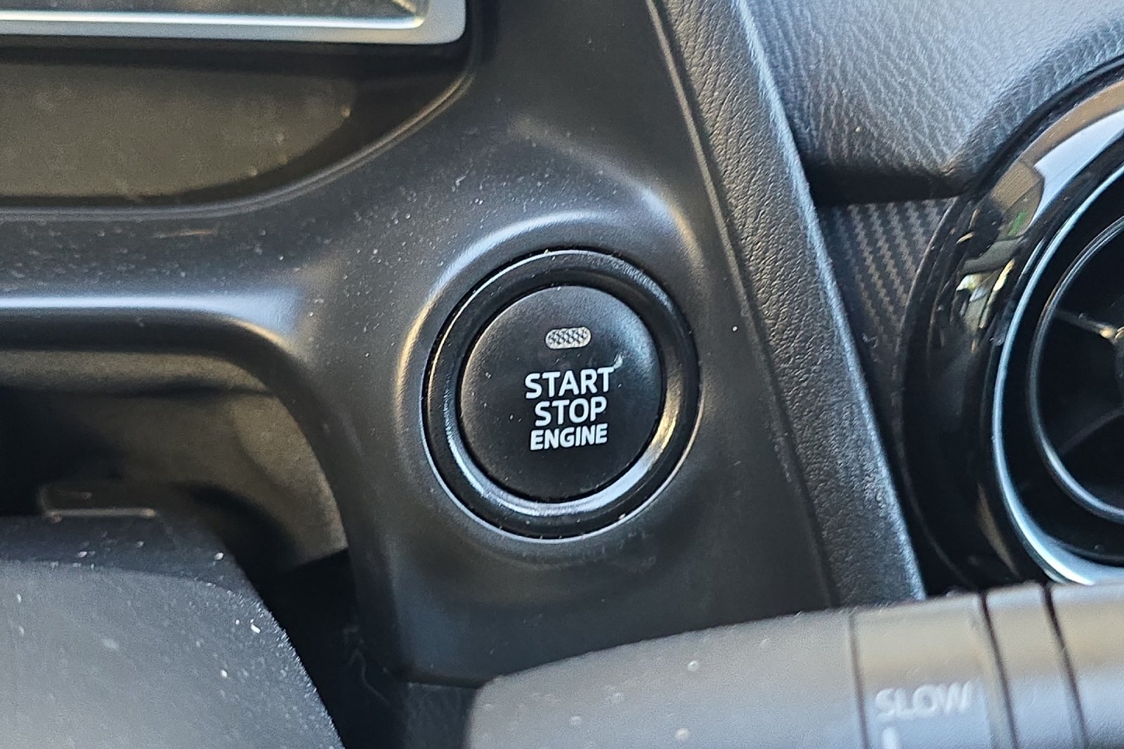 Used 2018  Toyota Base image 18