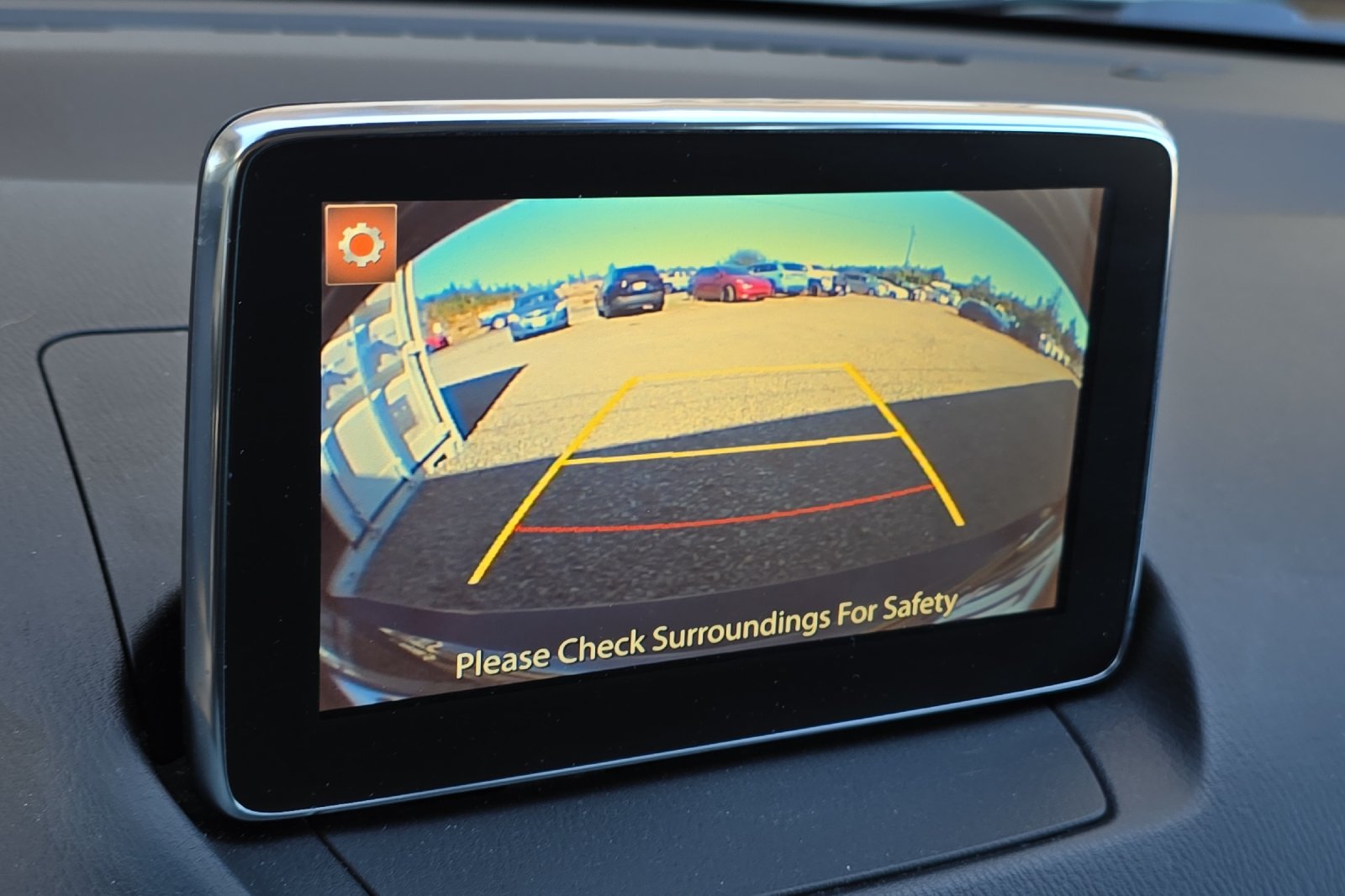 Used 2018  Toyota Base image 15