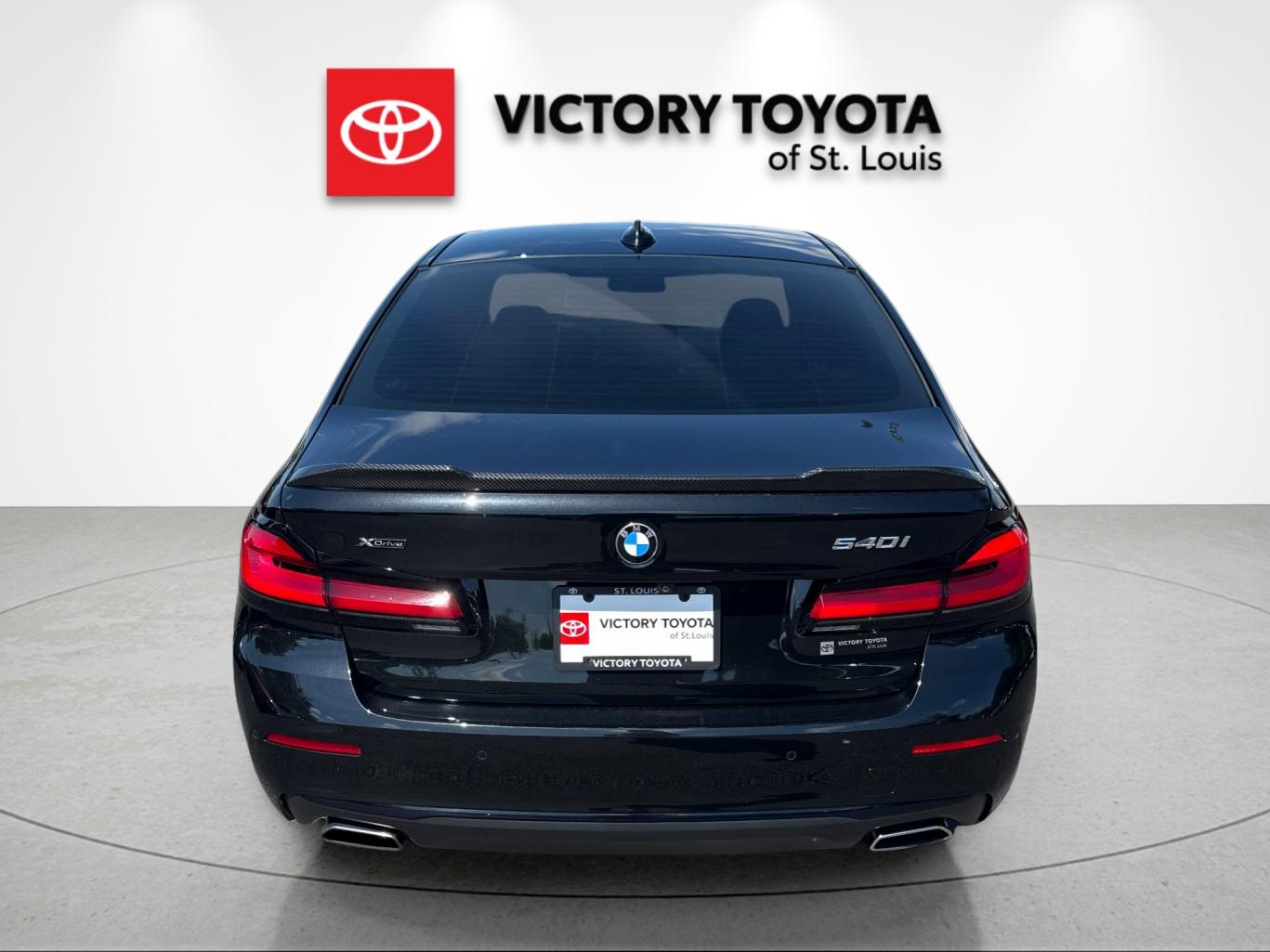 Used 2021 Black BMW 540i xDrive image 4