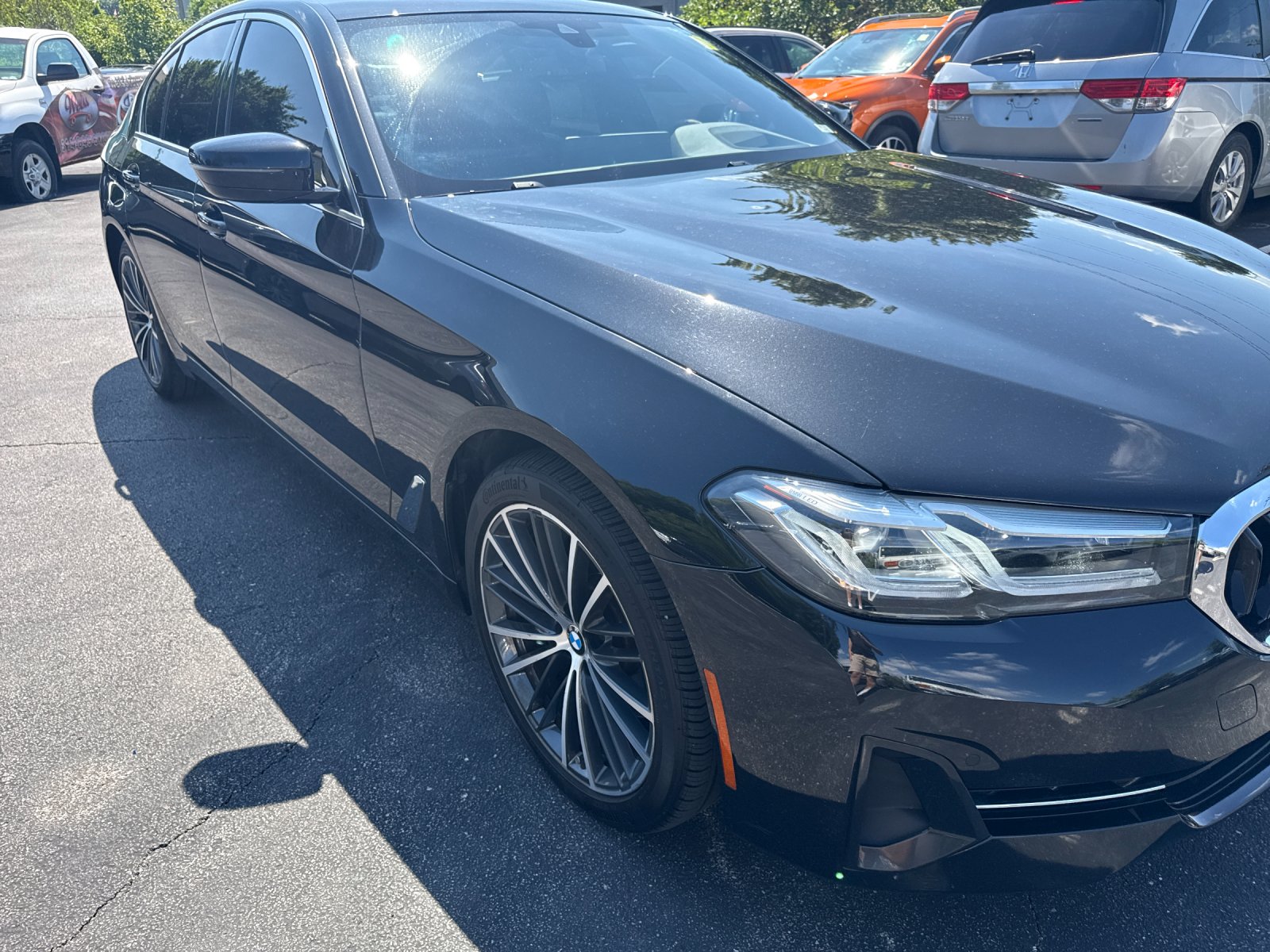 Used 2021 Black BMW 540i xDrive image 28