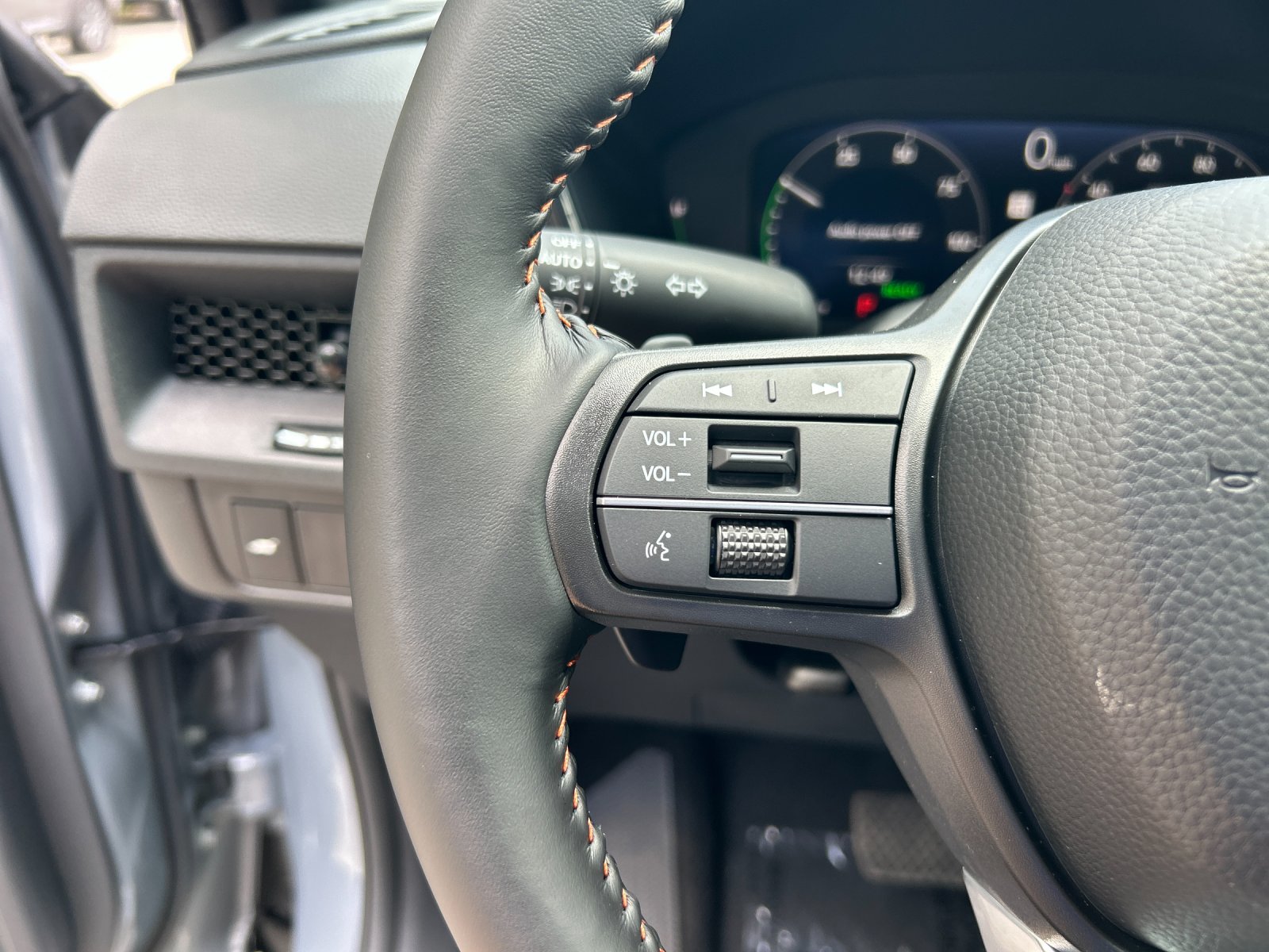 New 2026 Urban Gray Pearl Honda AWD Sport-L Hybrid image 29