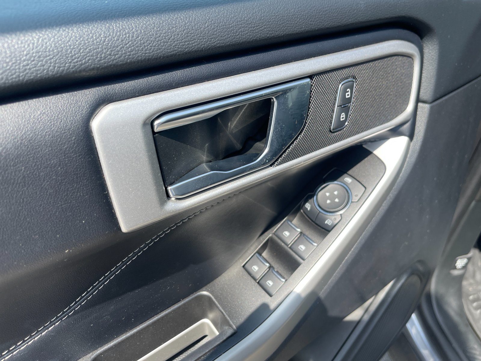 Used 2022 Gray Ford XLT image 13