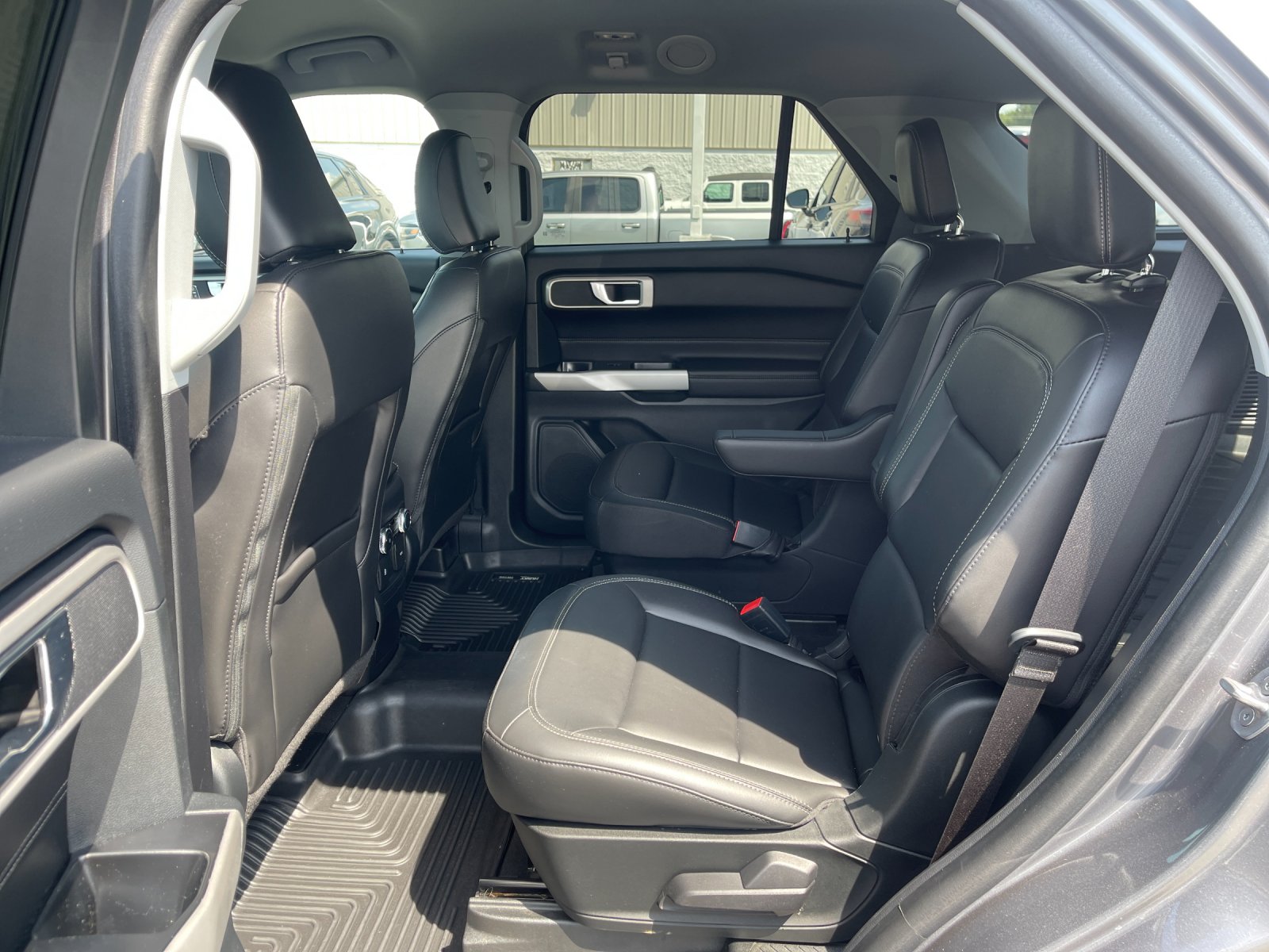 Used 2022 Gray Ford XLT image 14