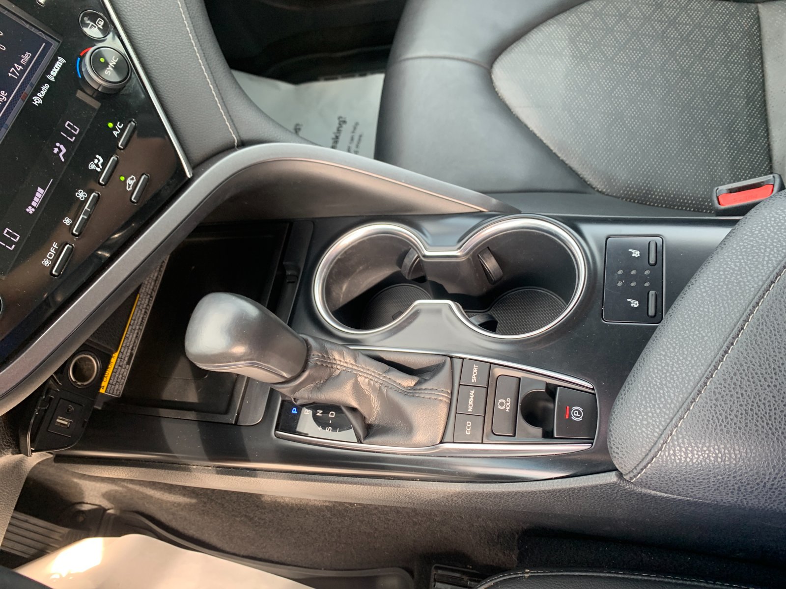 Used 2018 Gray Toyota XSE V6 image 22