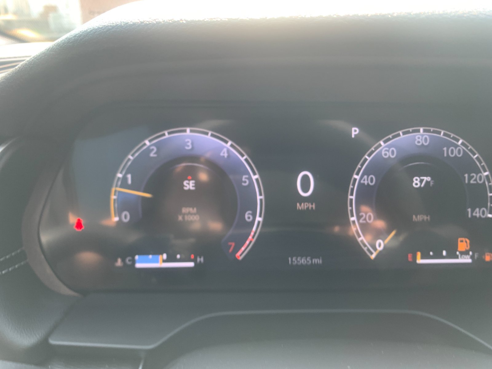 Used 2025 White Jeep Altitude X image 33