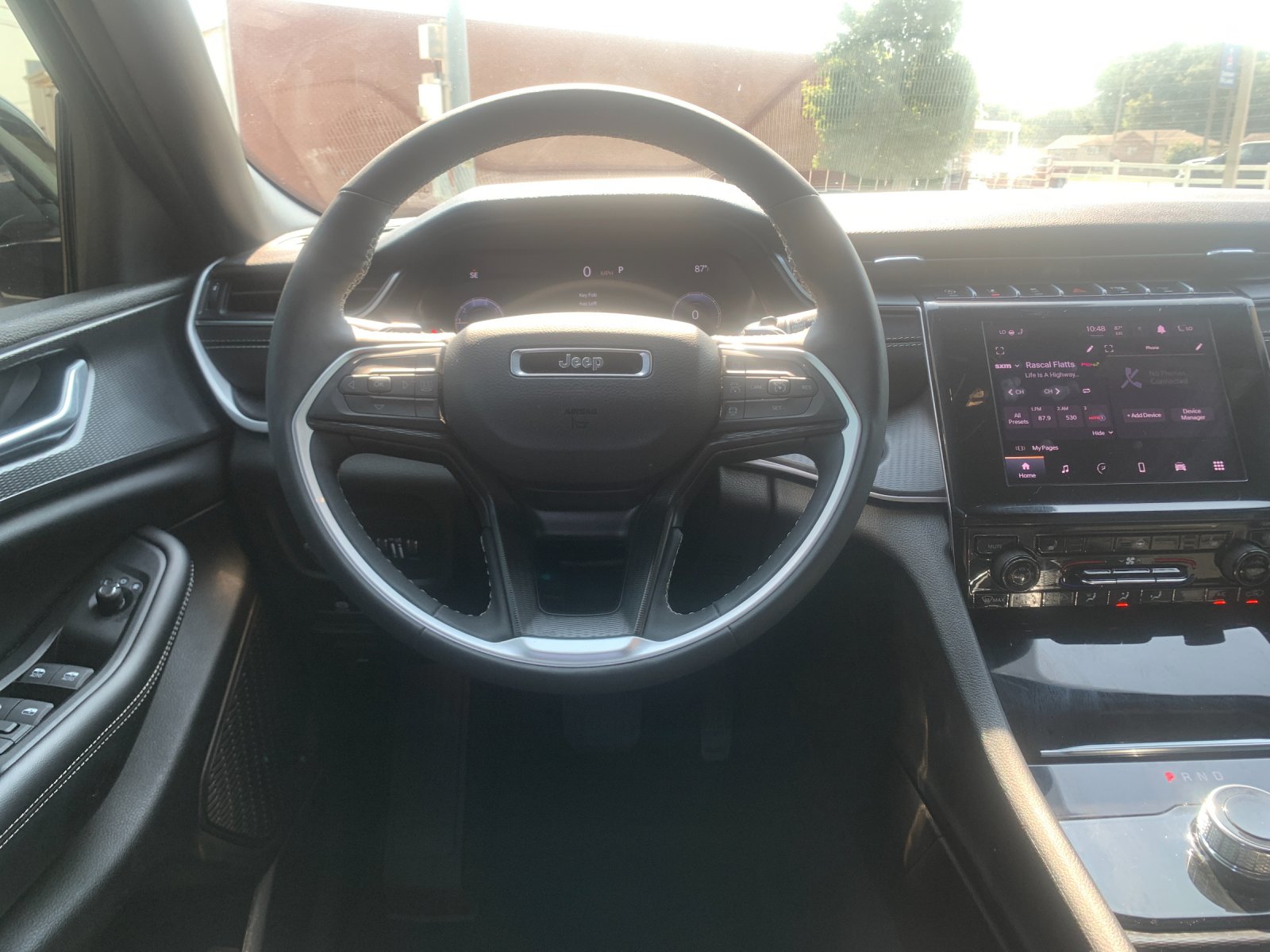 Used 2025 White Jeep Altitude X image 18