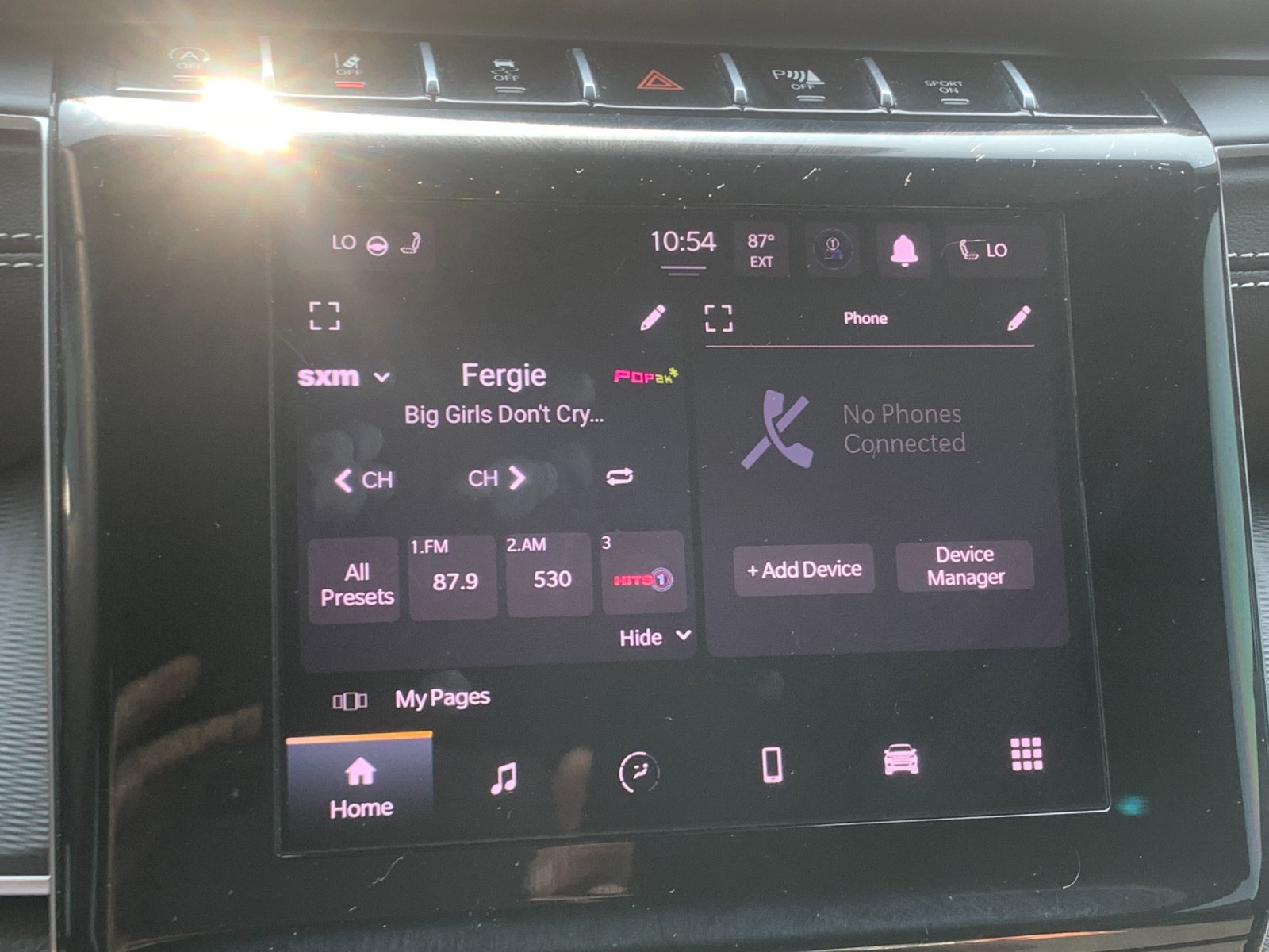 Used 2025 White Jeep Altitude X image 23