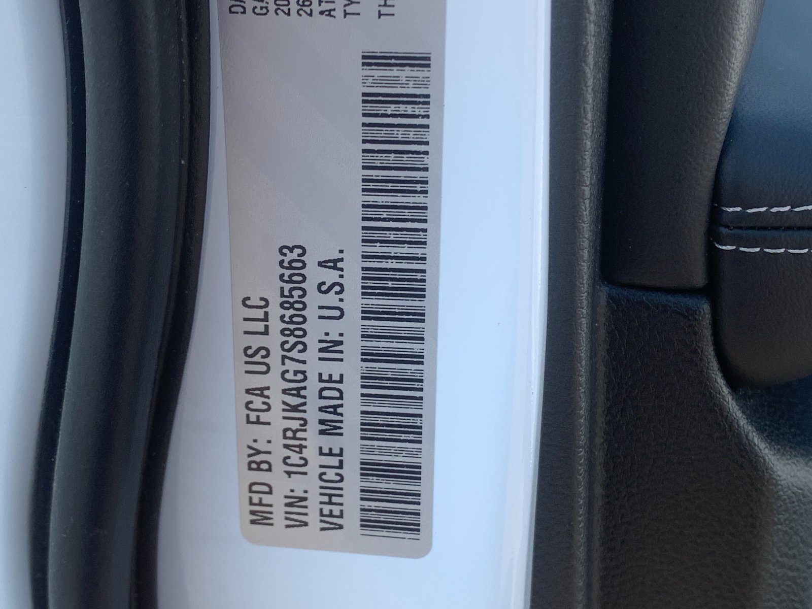 Used 2025 White Jeep Altitude X image 36