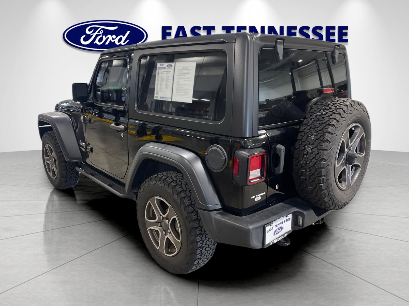 Used 2018 Black Clearcoat Jeep Sport S image 5