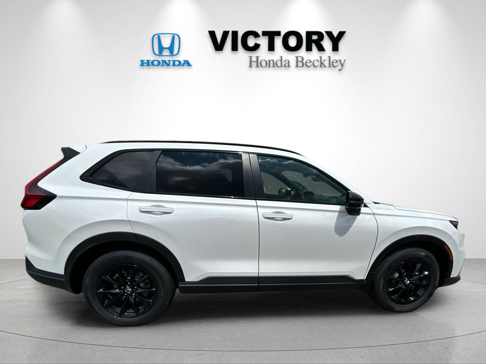 New 2026 Platinum White Pearl Honda AWD Sport Hybrid image 6