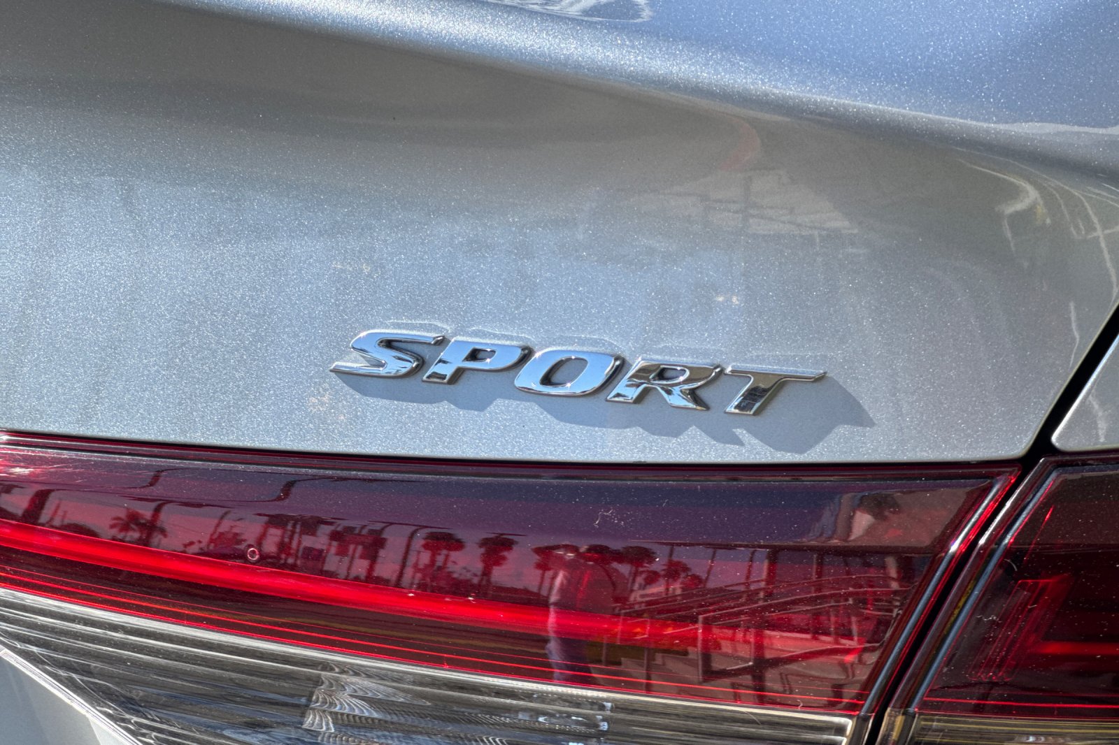 Certified Used 2025 Solar Silver Metallic Honda 4D HYBRID SPORT image 26