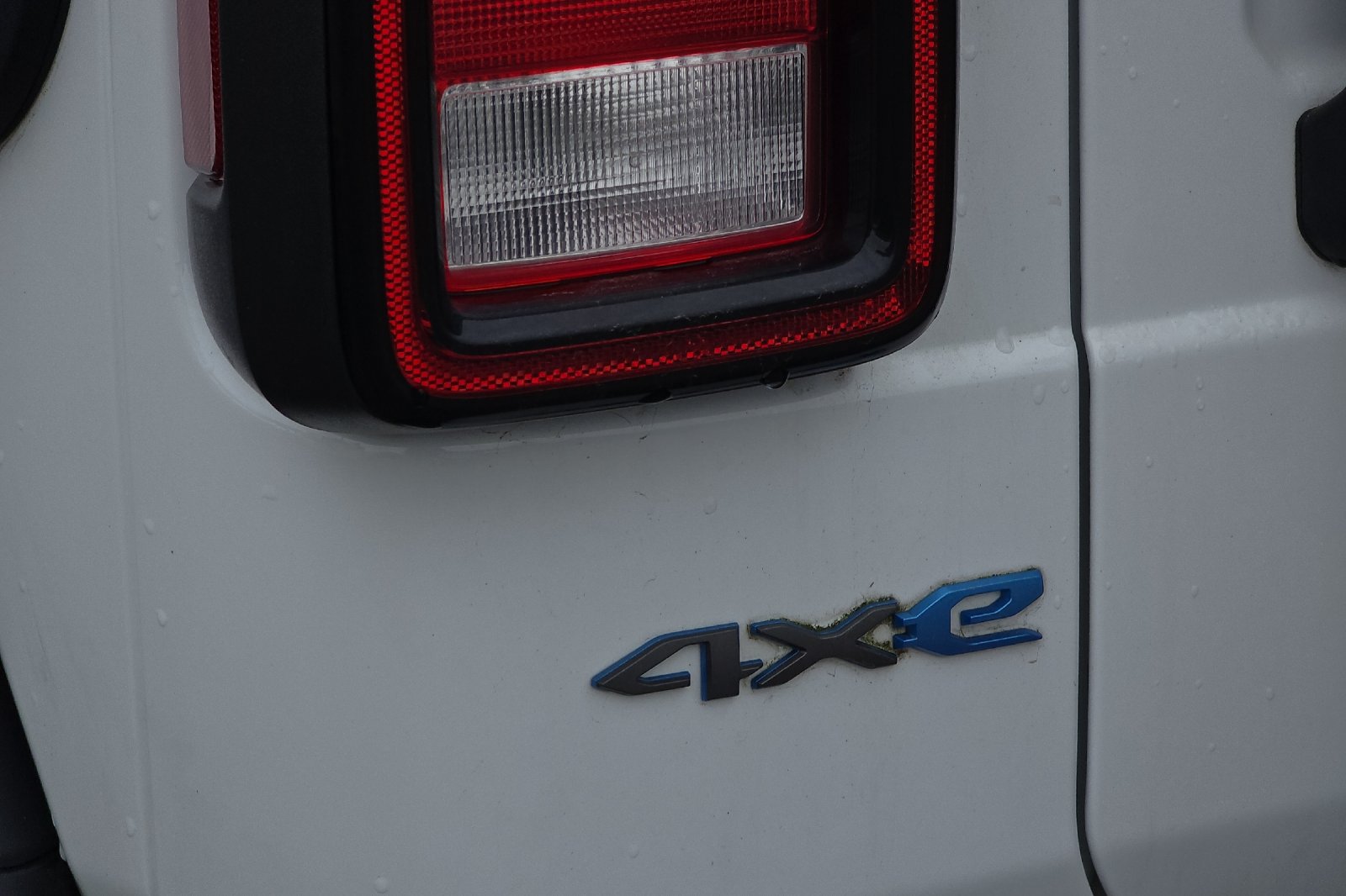 Used 2023 White Jeep Willys 4xe image 23
