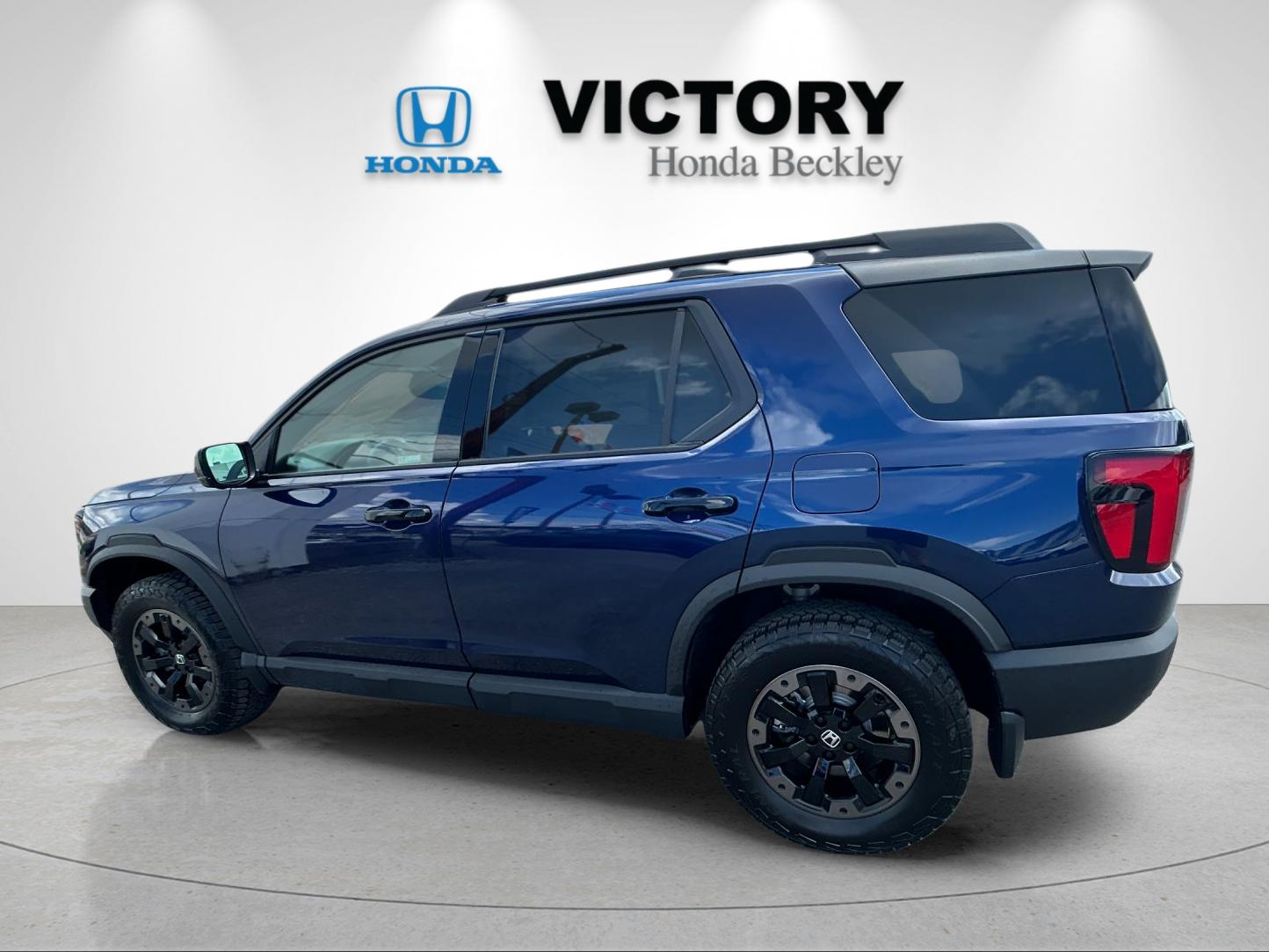 New 2026 Obsidian Blue Pearl Honda TrailSport Elite image 3