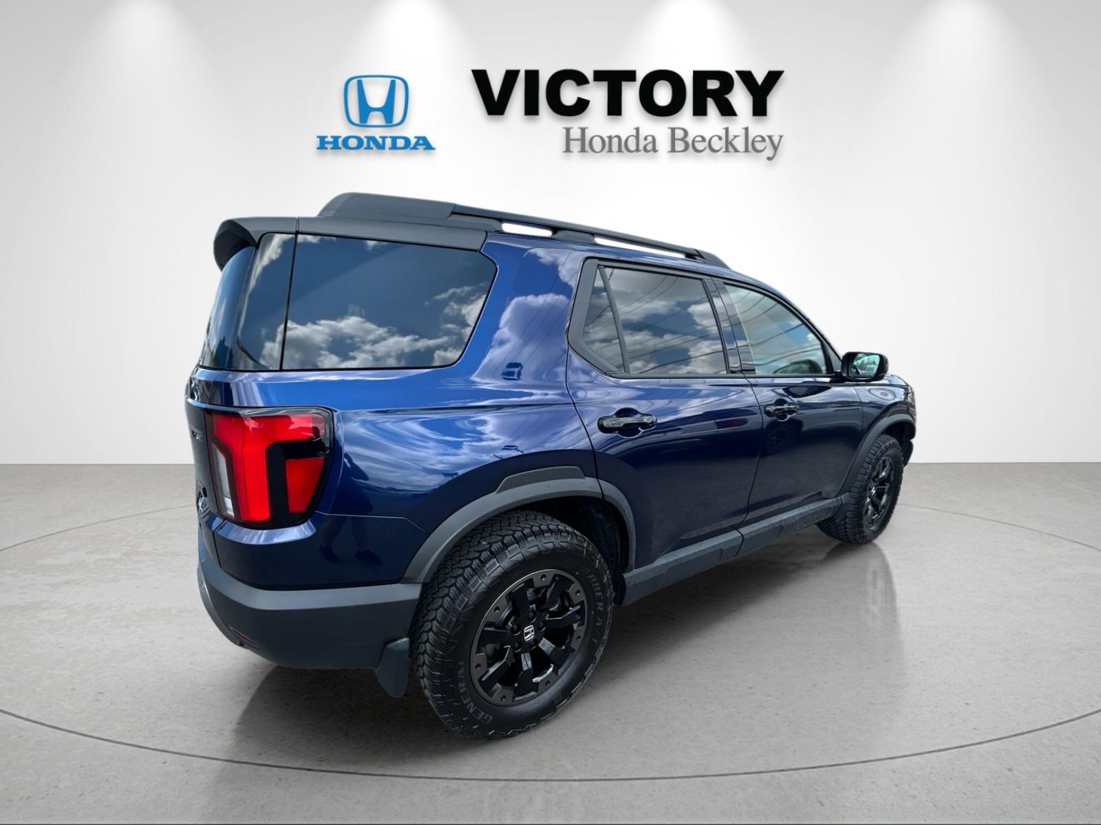 New 2026 Obsidian Blue Pearl Honda TrailSport Elite image 5