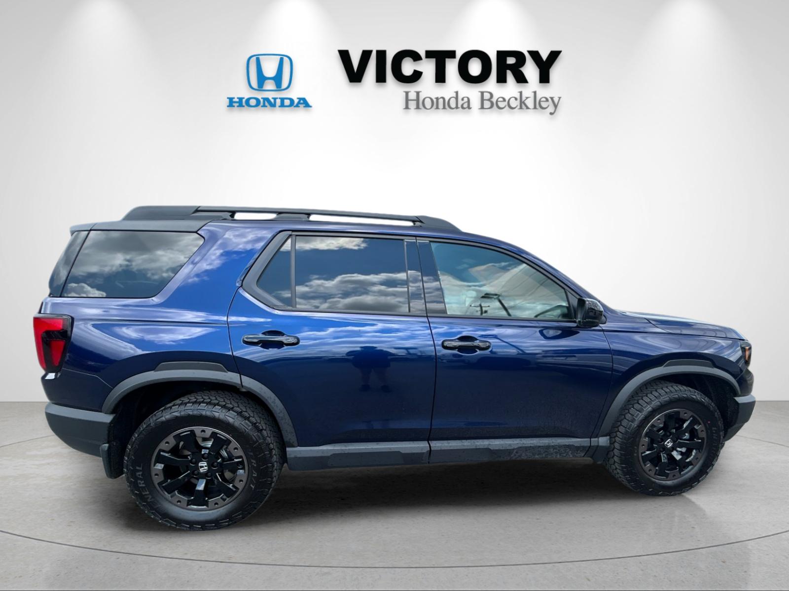 New 2026 Obsidian Blue Pearl Honda TrailSport Elite image 6
