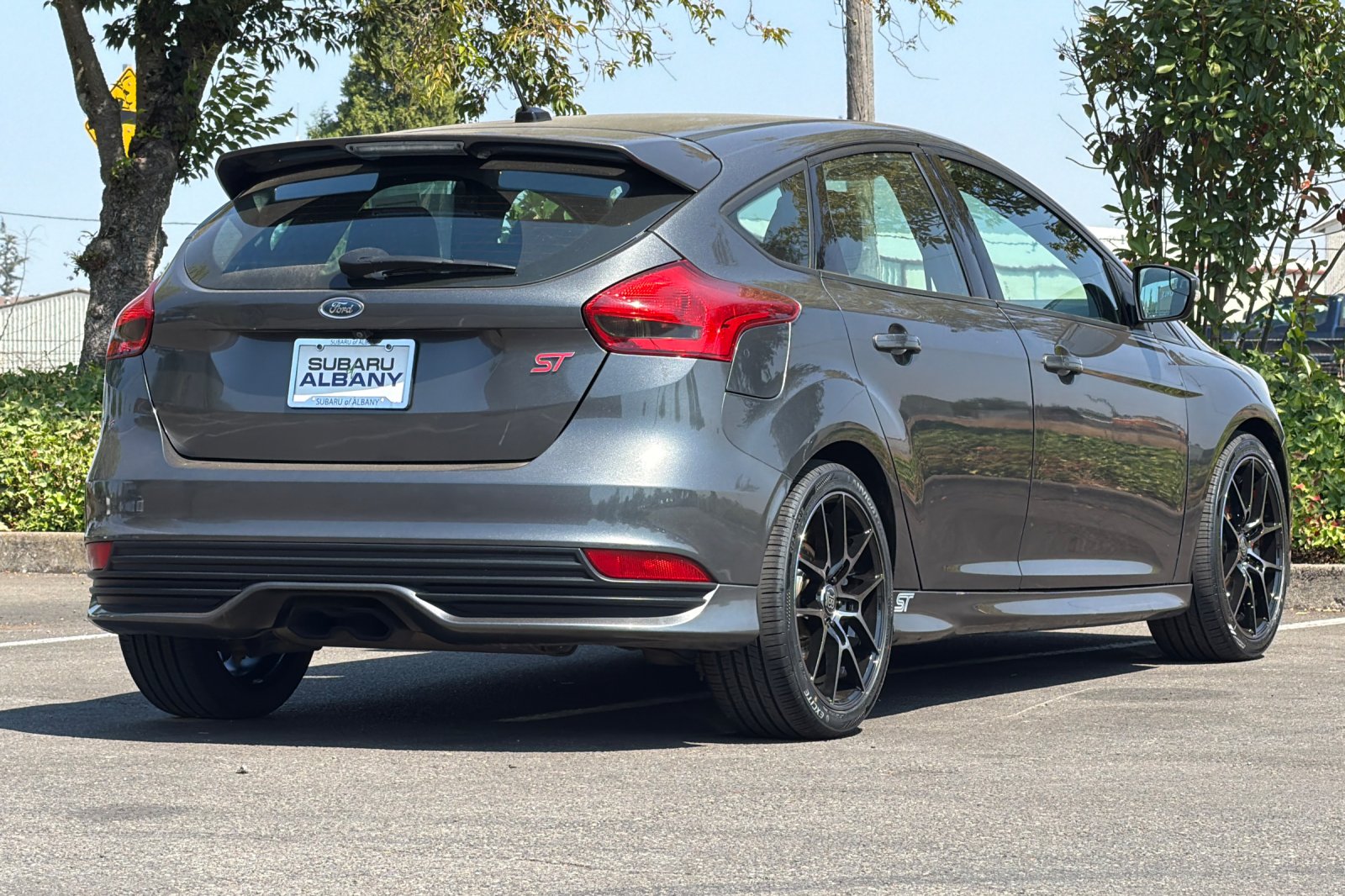 Used 2016 Gray Ford ST image 4