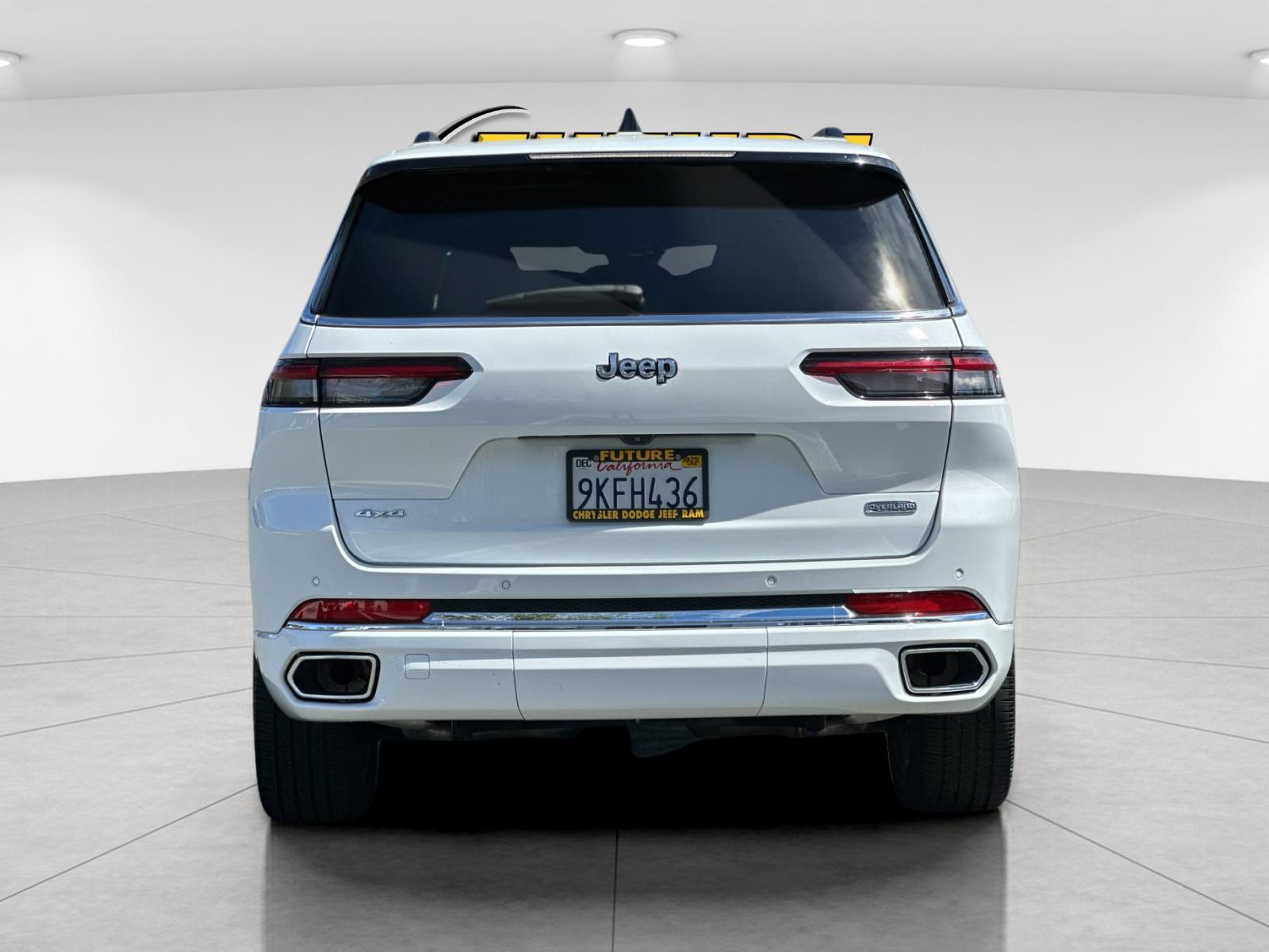 Used 2024 White Jeep Overland image 5