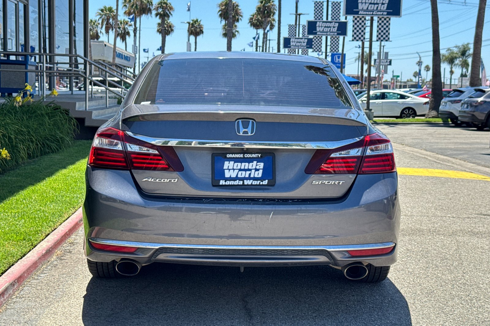 Certified Used 2016 Modern Steel Metallic Honda Sport image 6