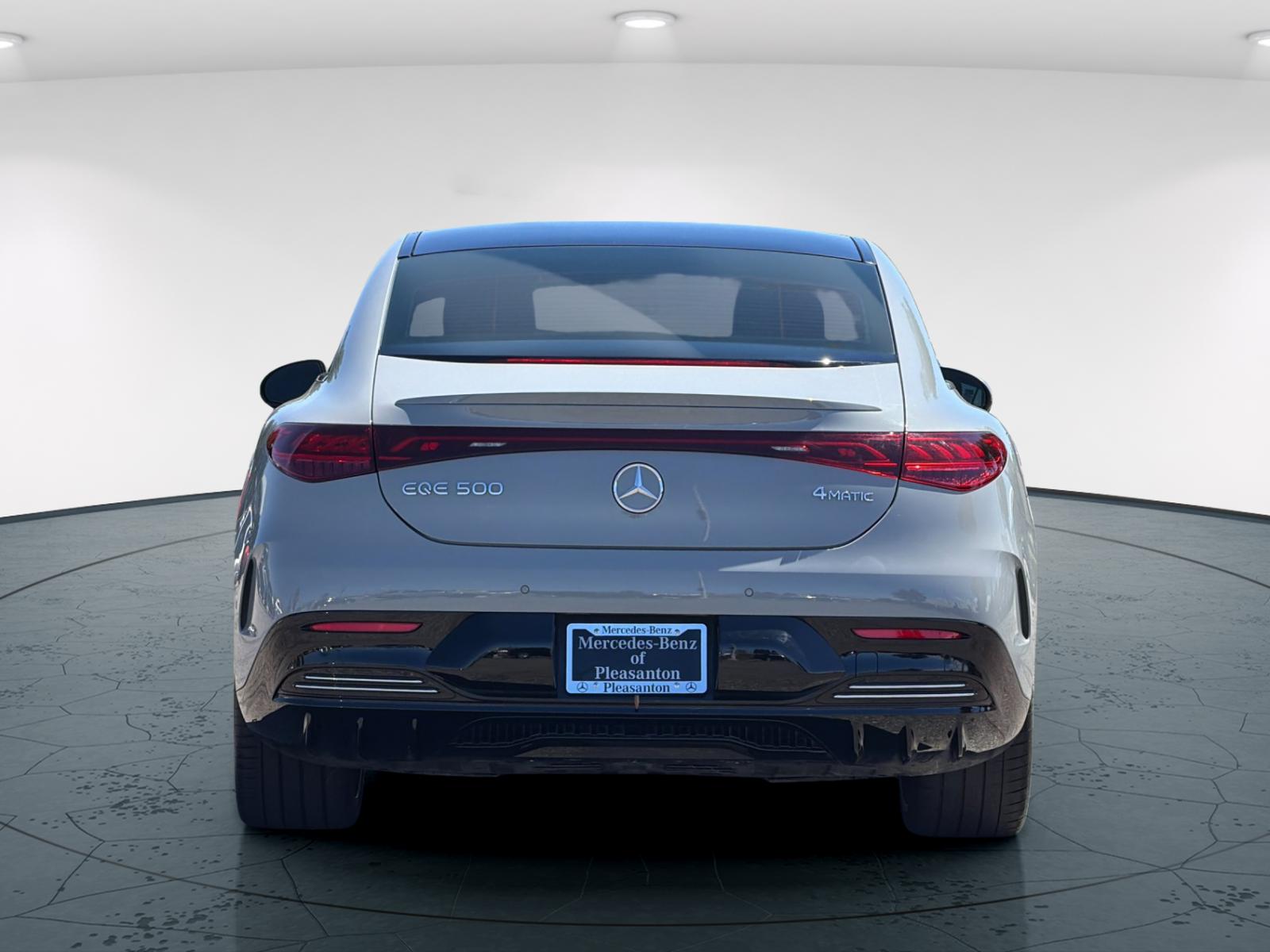 Certified Used 2023 MANUFAKTUR Alpine Grey Non-Metallic Mercedes-Benz 500 Sedan 4D Sedan 4MATIC® image 6