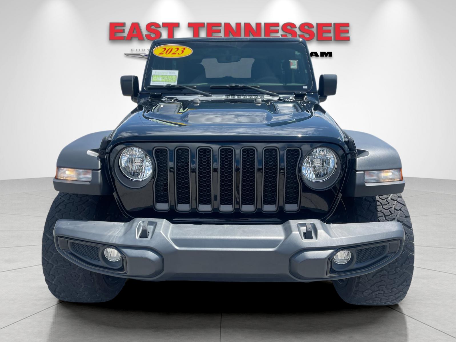 Used 2023 Black Jeep Rubicon image 9