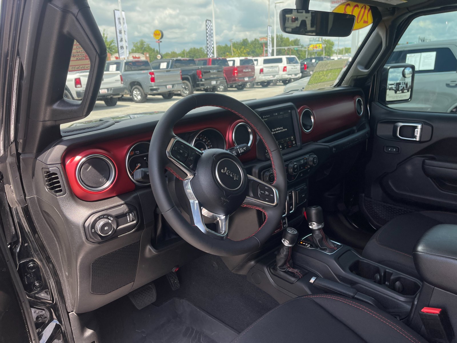 Used 2023 Black Jeep Rubicon image 11