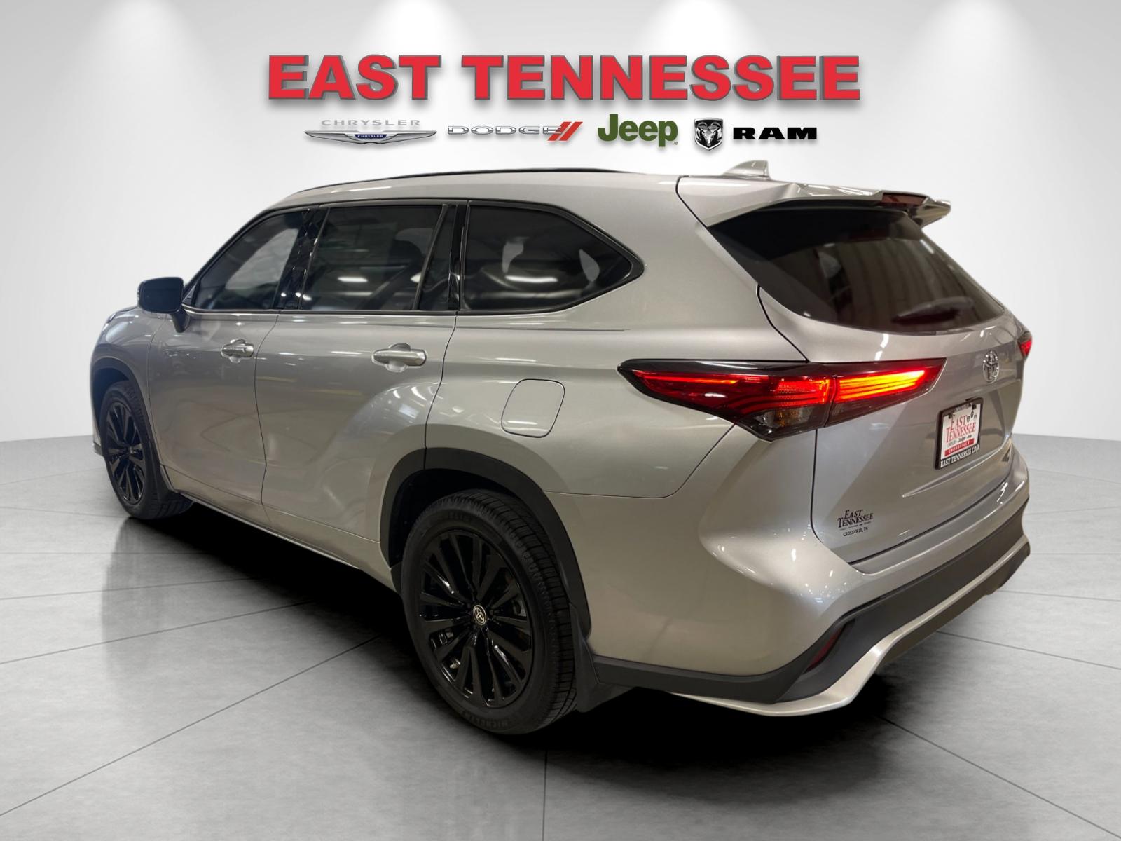 Used 2023 Silver Toyota XSE image 5