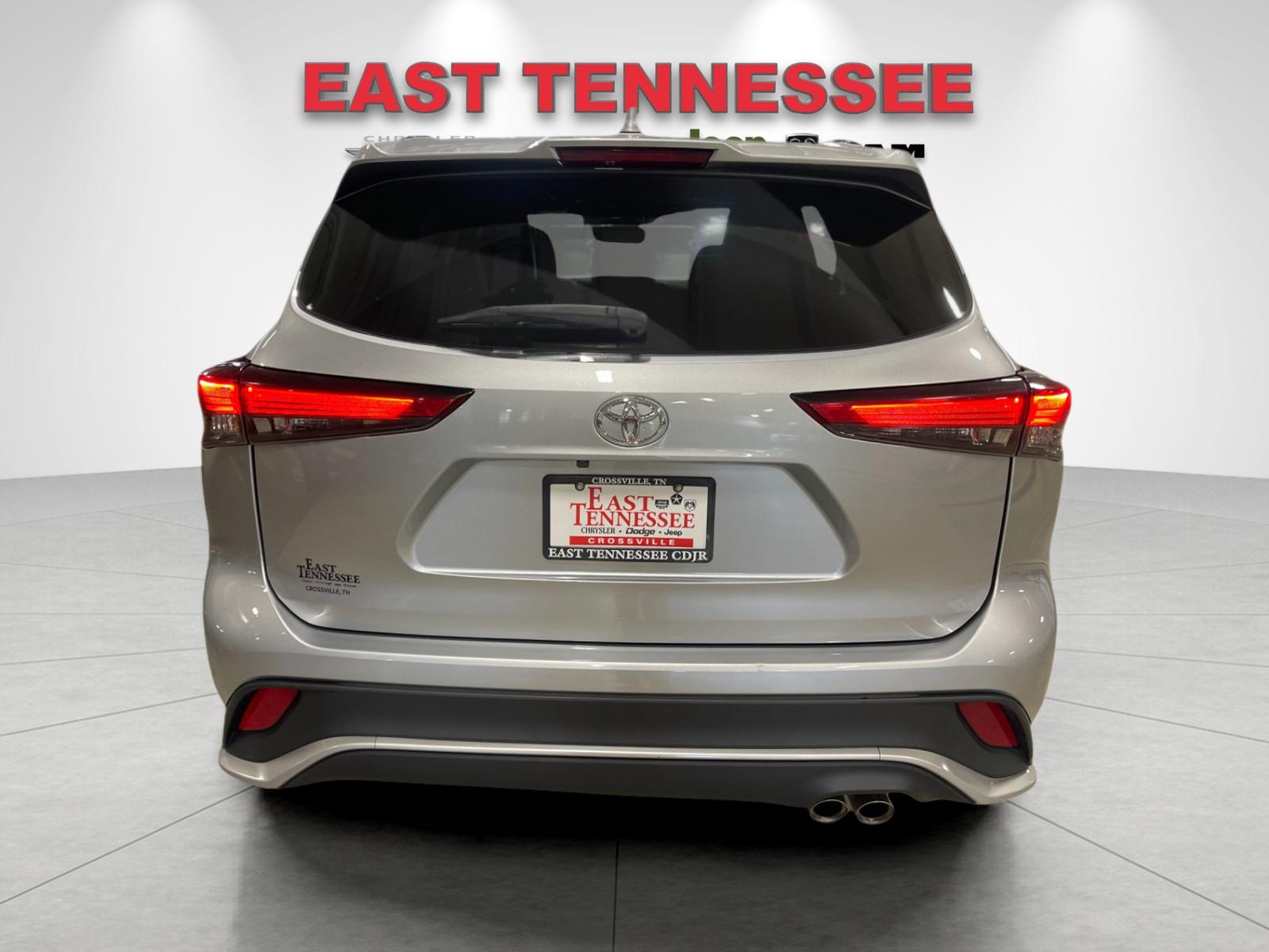 Used 2023 Silver Toyota XSE image 4