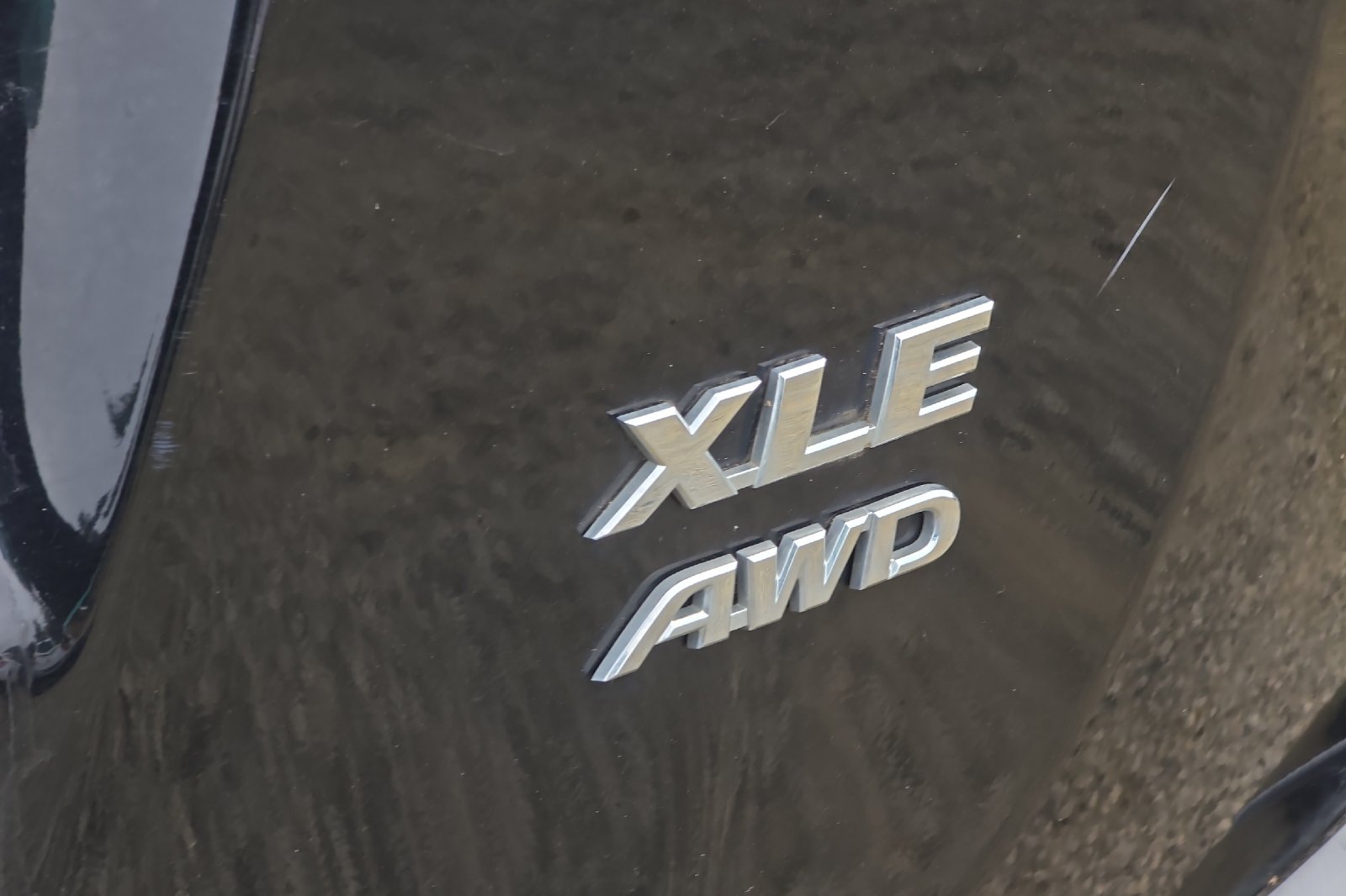 Used 2017 Black Toyota XLE image 22