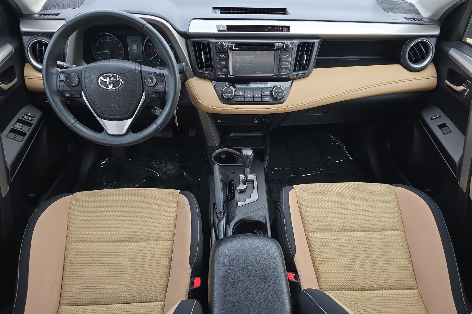 Used 2017 Black Toyota XLE image 10