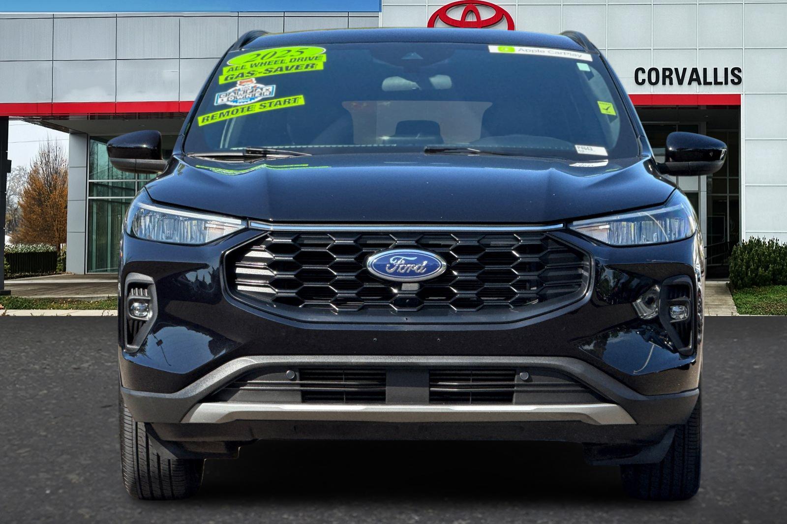 Used 2025 Black Ford ST-Line Select image 9
