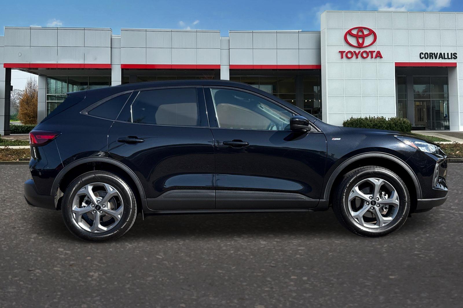 Used 2025 Black Ford ST-Line Select image 3