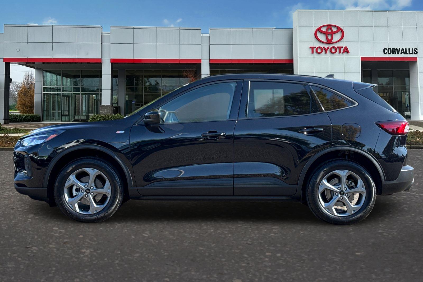 Used 2025 Black Ford ST-Line Select image 7