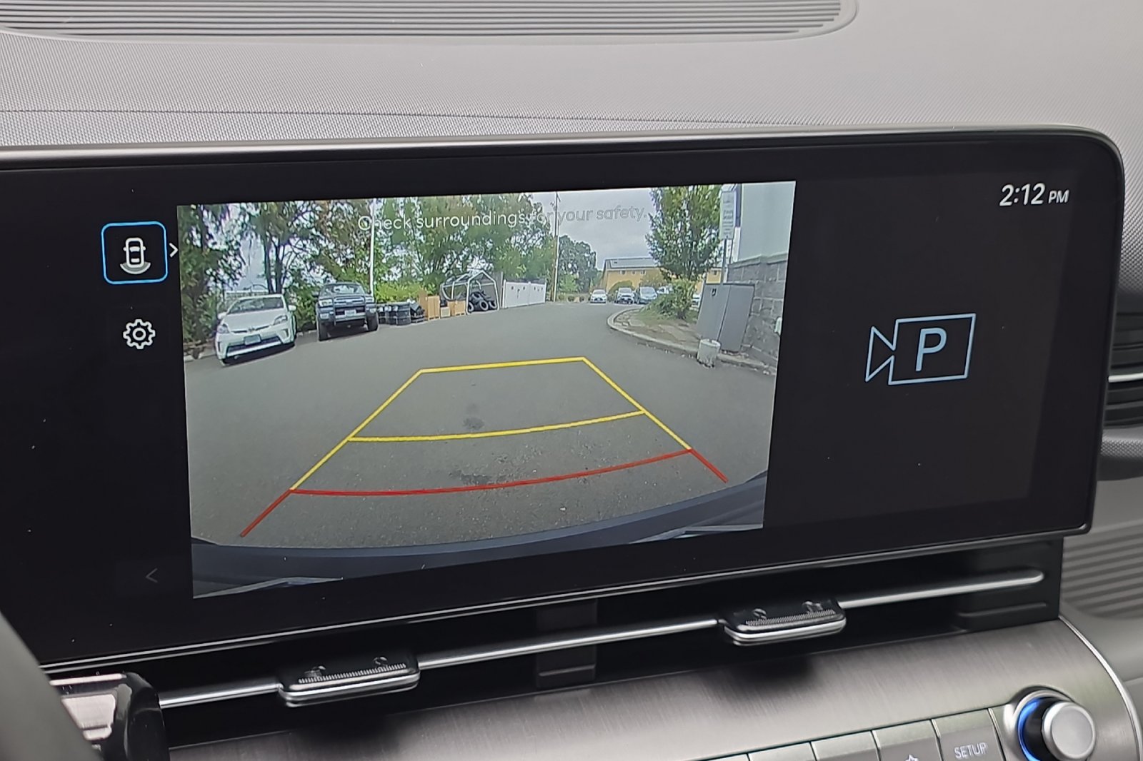 Used 2025 Black Hyundai SEL image 19