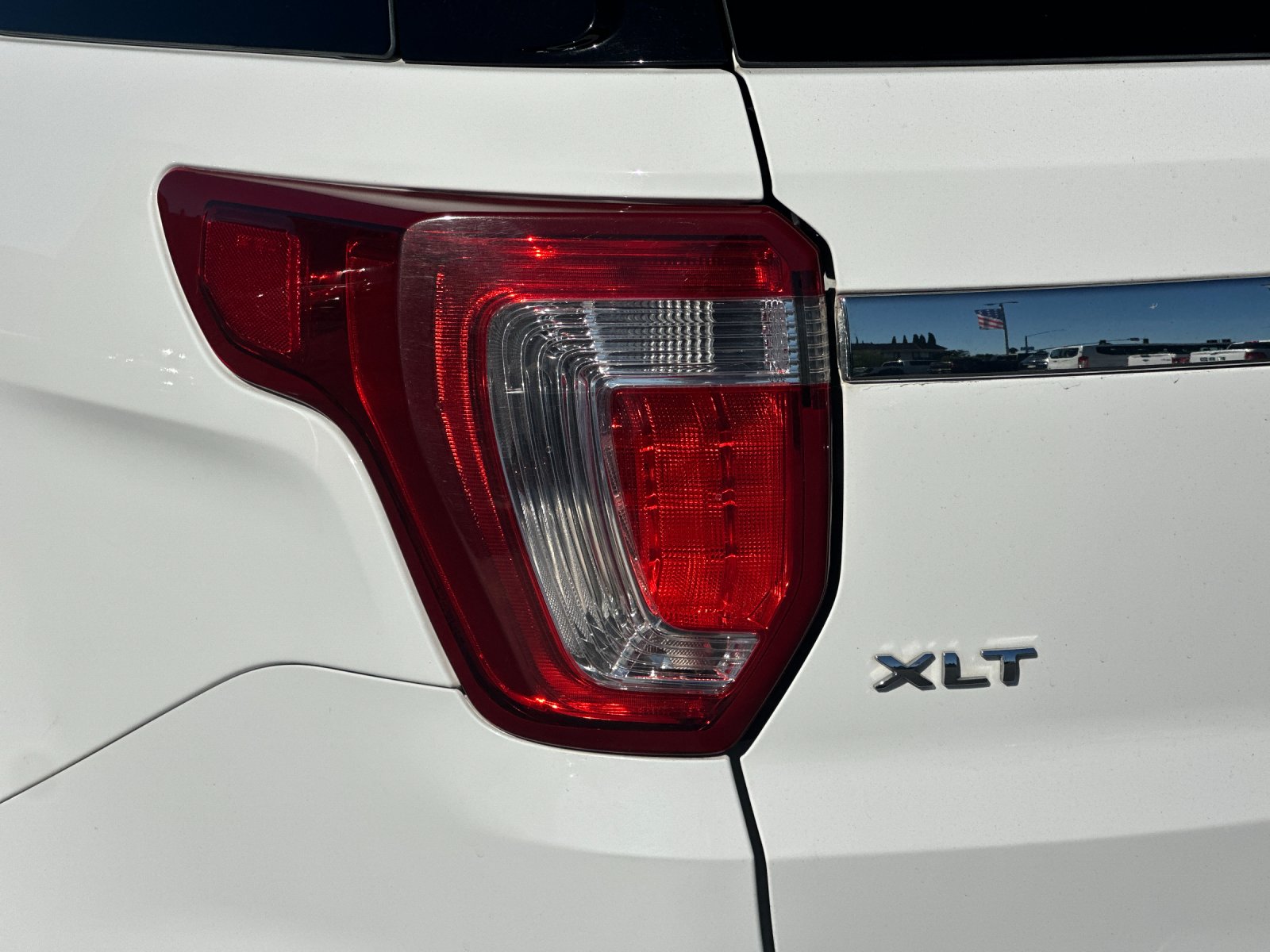 Used 2017 White Ford XLT image 27