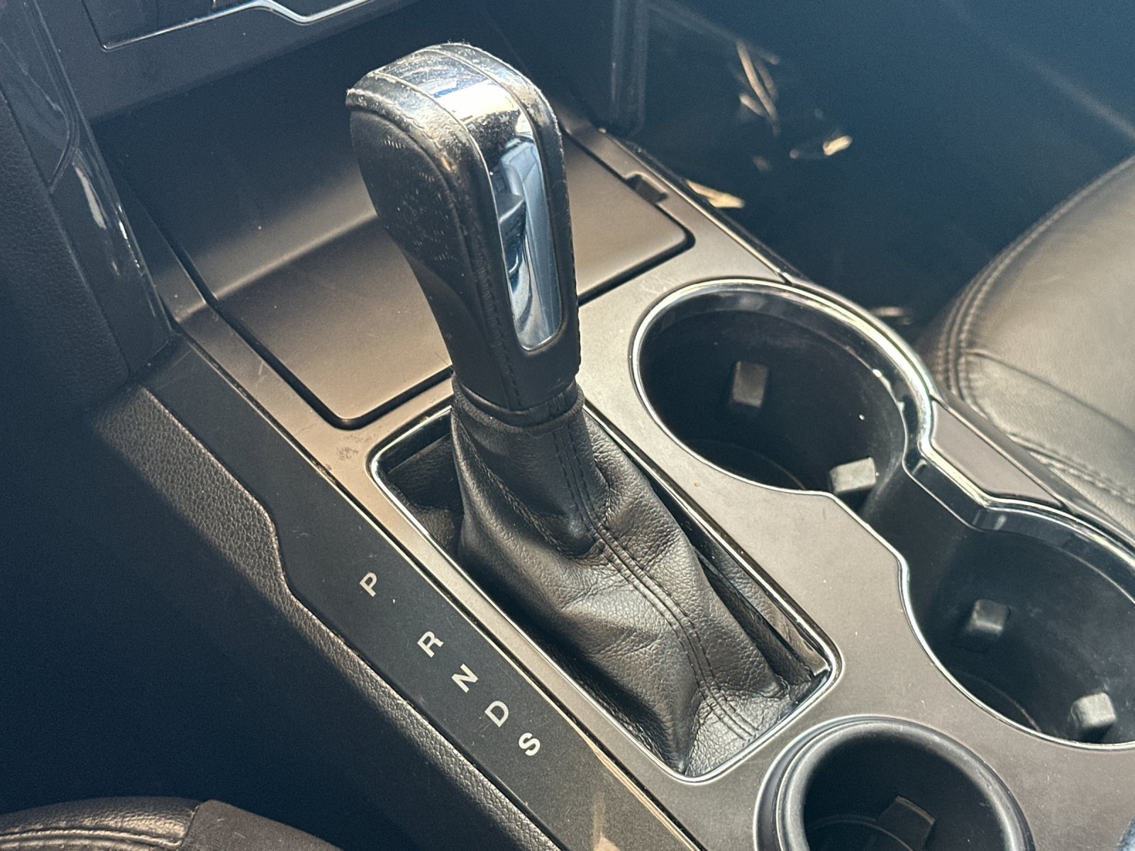 Used 2017 White Ford XLT image 22