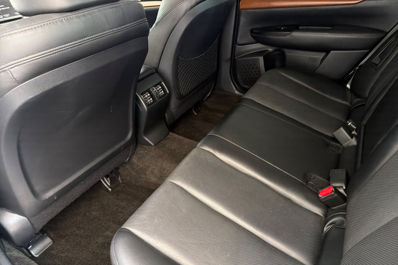 Used 2013 Graphite Gray Metallic Subaru 3.6R Limited Limited image 10
