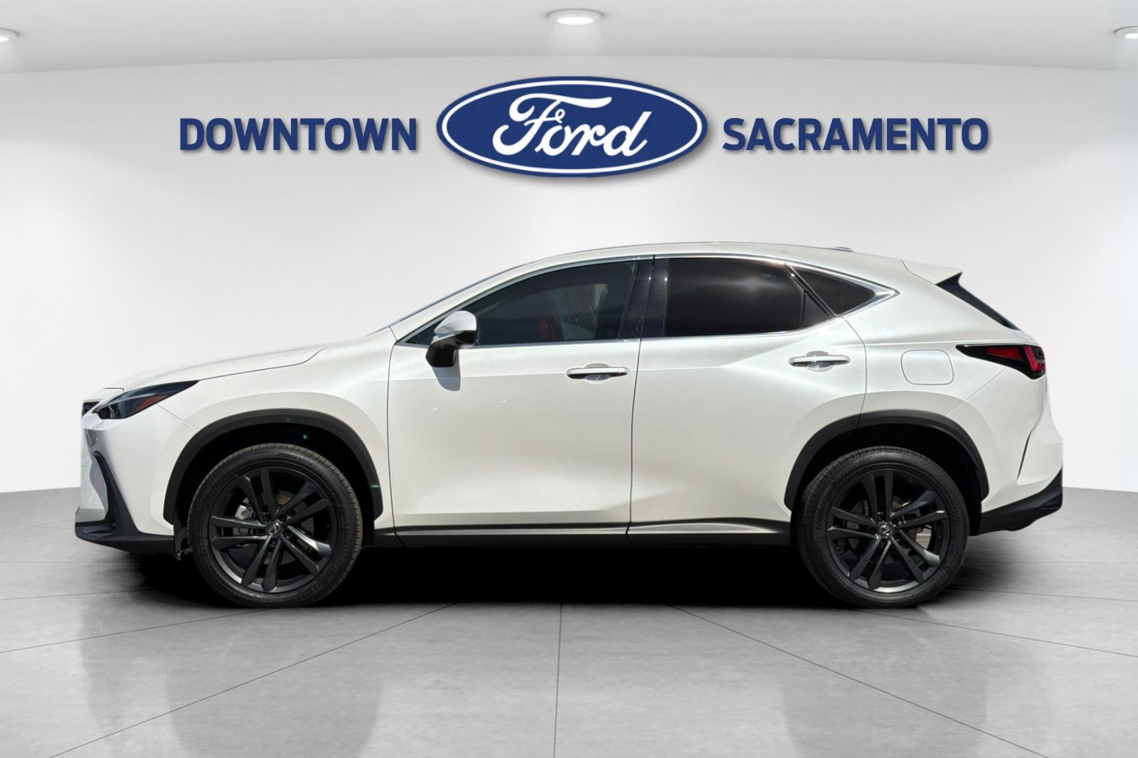 Used 2024 Eminent White Pearl Lexus 450h+ Luxury image 7